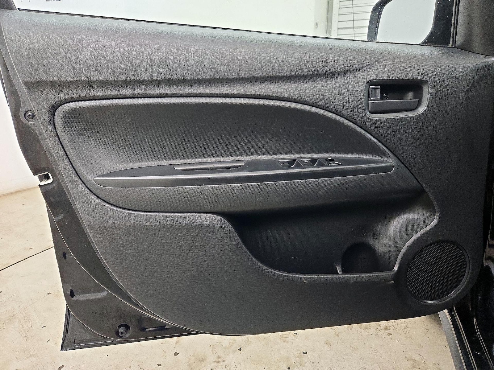 2024 Mitsubishi Mirage ES - Photo 13
