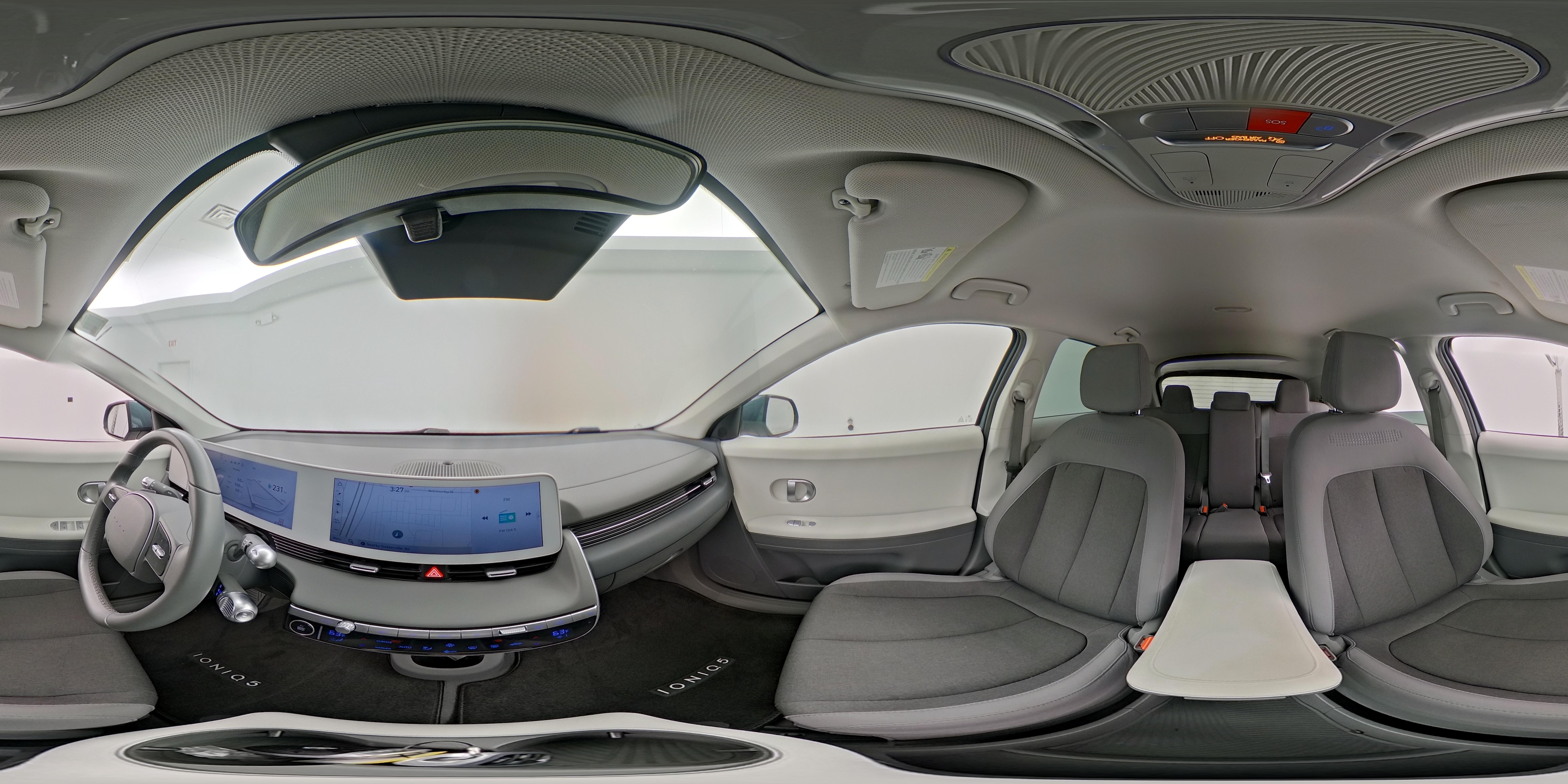 2024 Hyundai IONIQ 5 SE - Photo 25