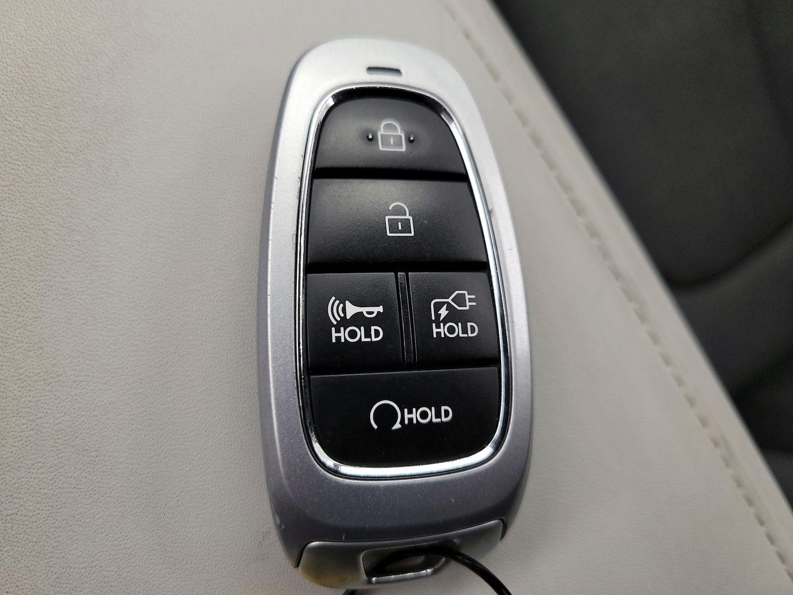 2024 Hyundai IONIQ 5 SE - Photo 24