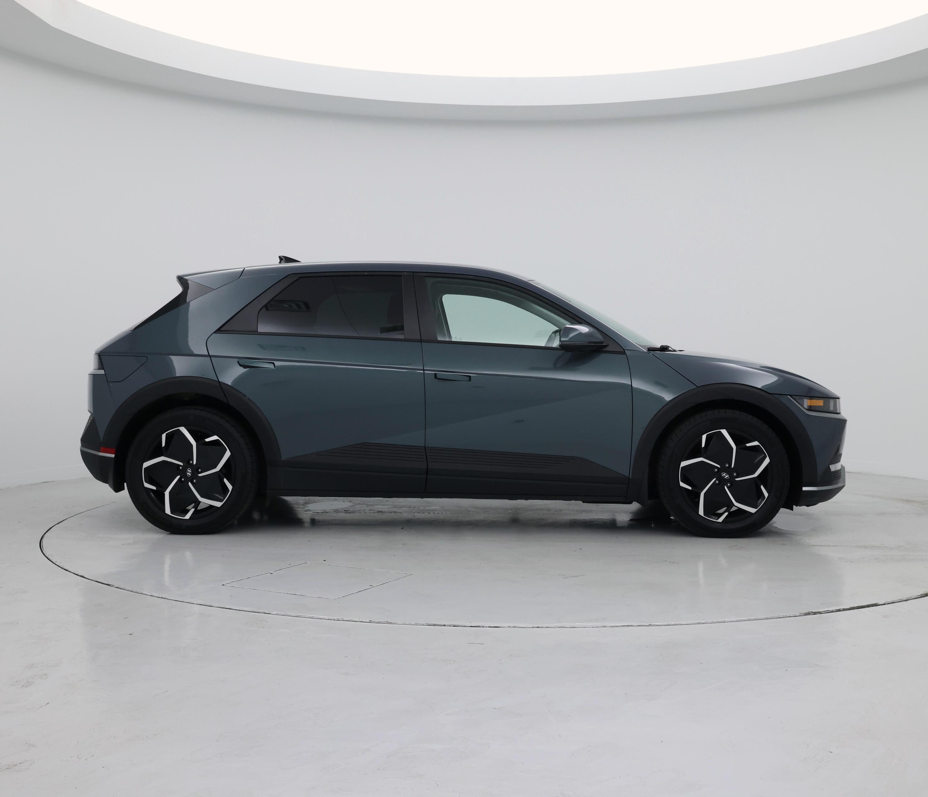 Thumbnail: 2024 Hyundai Ioniq 5 - 7