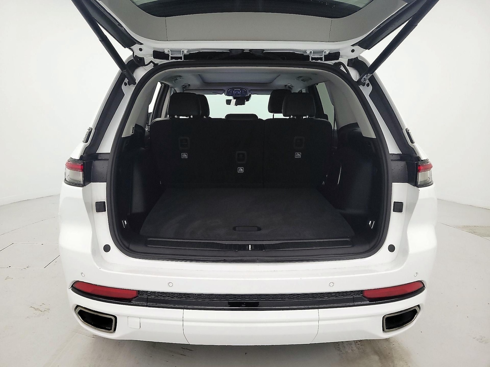 2023 Jeep Grand Cherokee 30th Anniversary 4xe - Photo 22