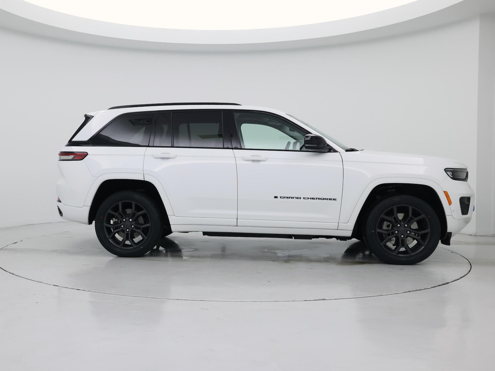 2023 Jeep Grand Cherokee 30th Anniversary 4xe - Photo 8