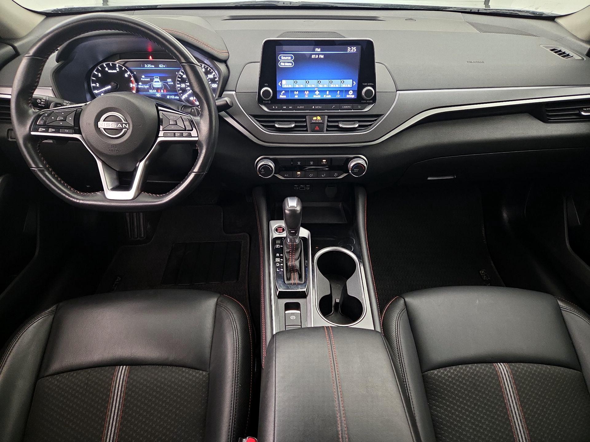 Thumbnail: 2023 Nissan Altima - 9