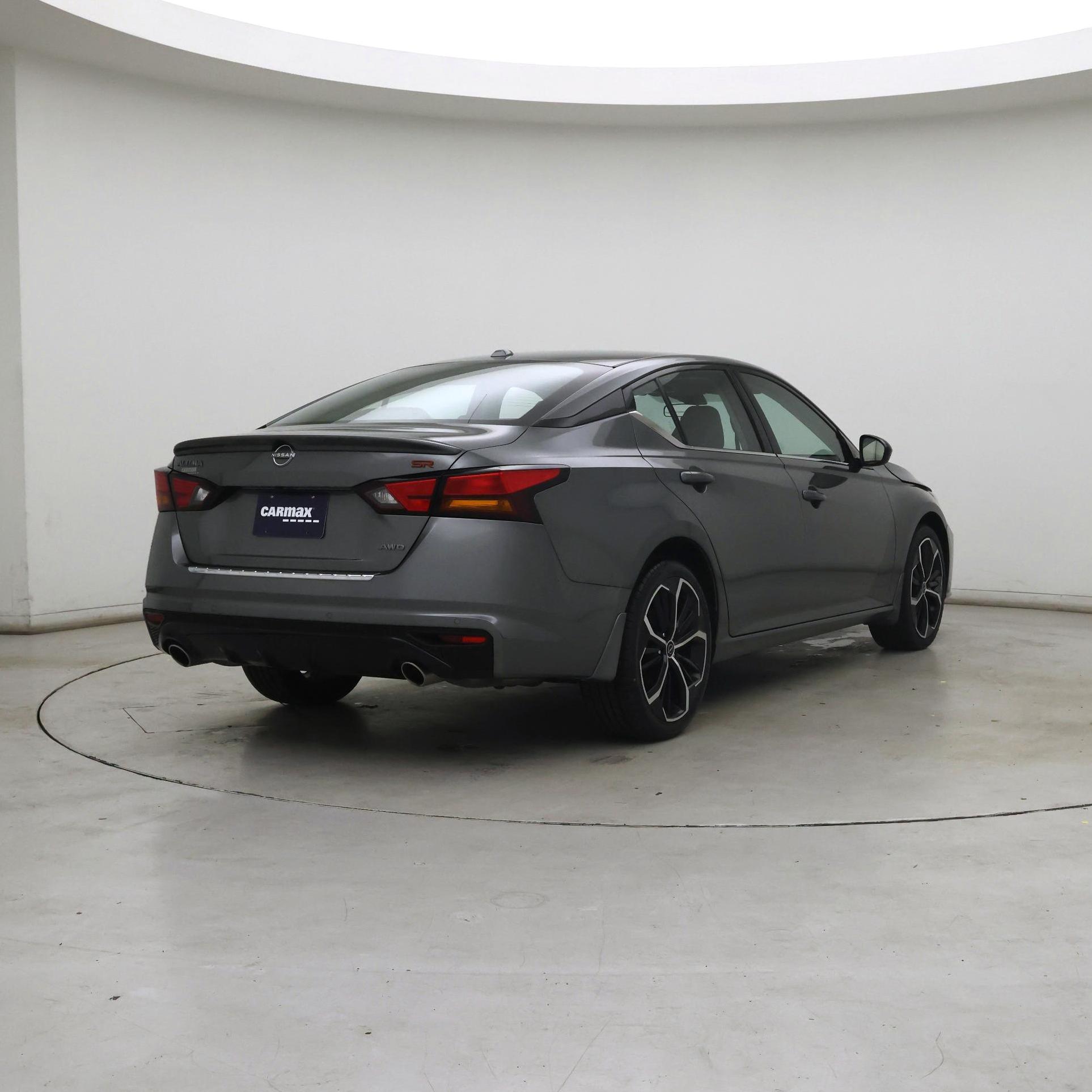 Thumbnail: 2023 Nissan Altima - 8