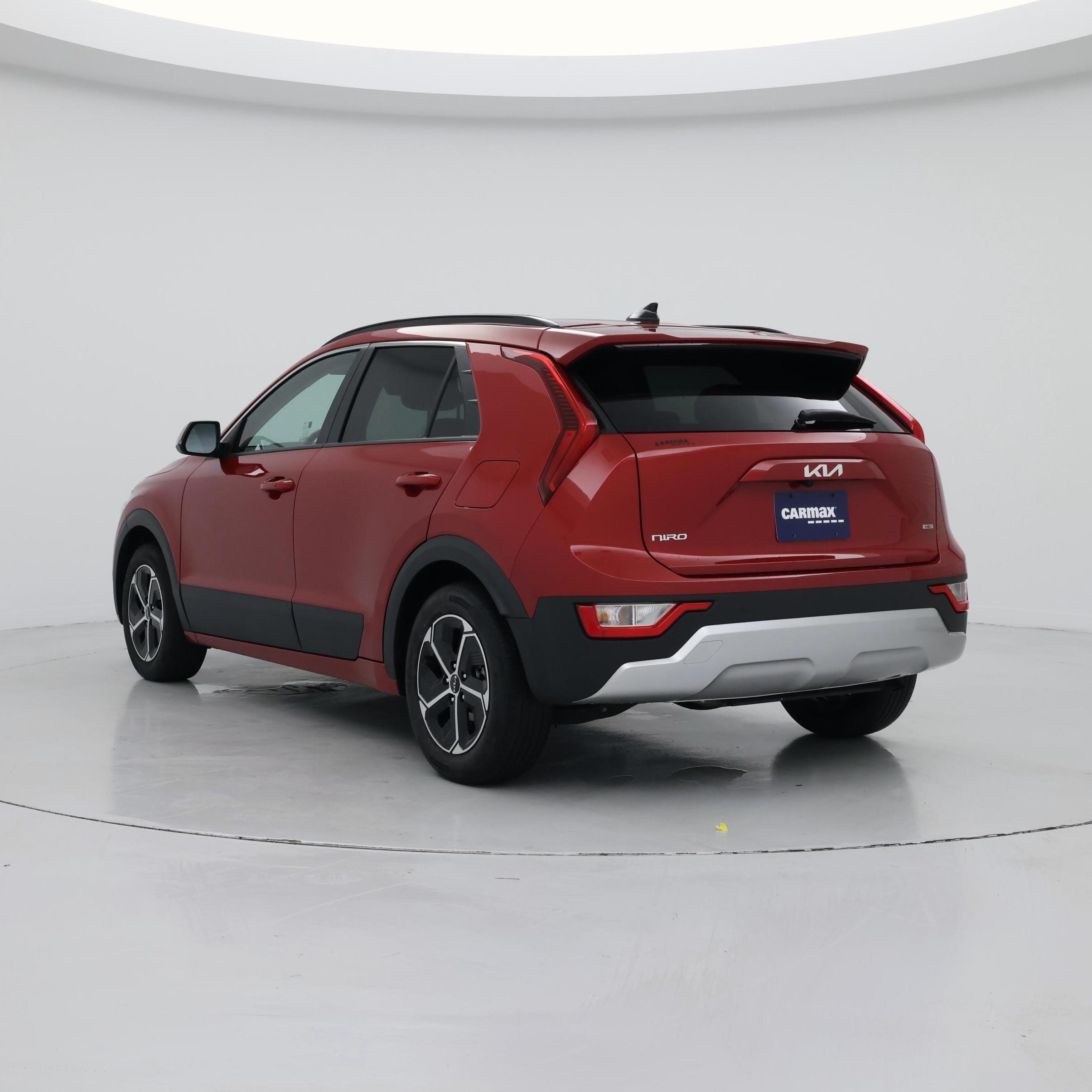 Thumbnail: 2023 Kia Niro - 2