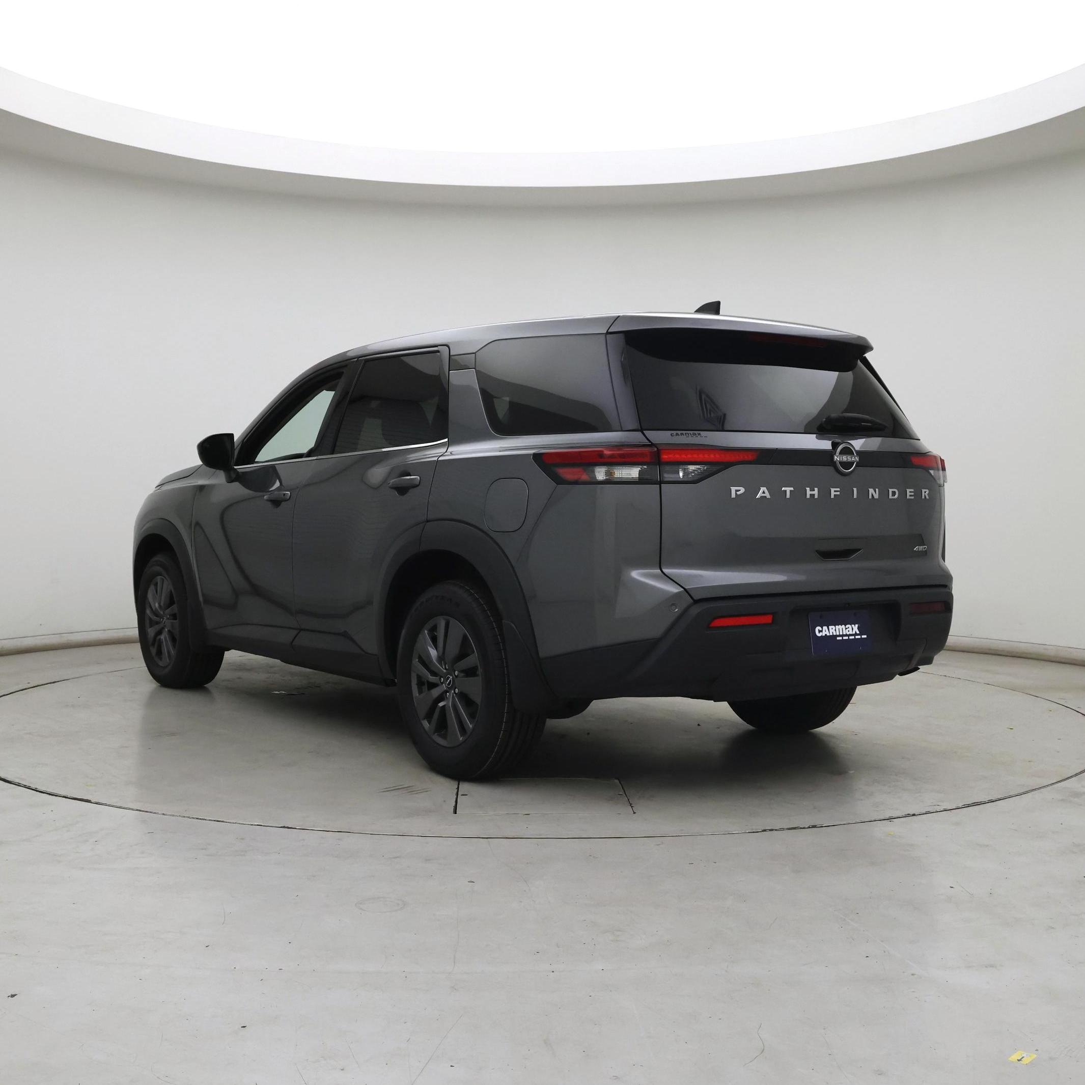 Thumbnail: 2024 Nissan Pathfinder - 2