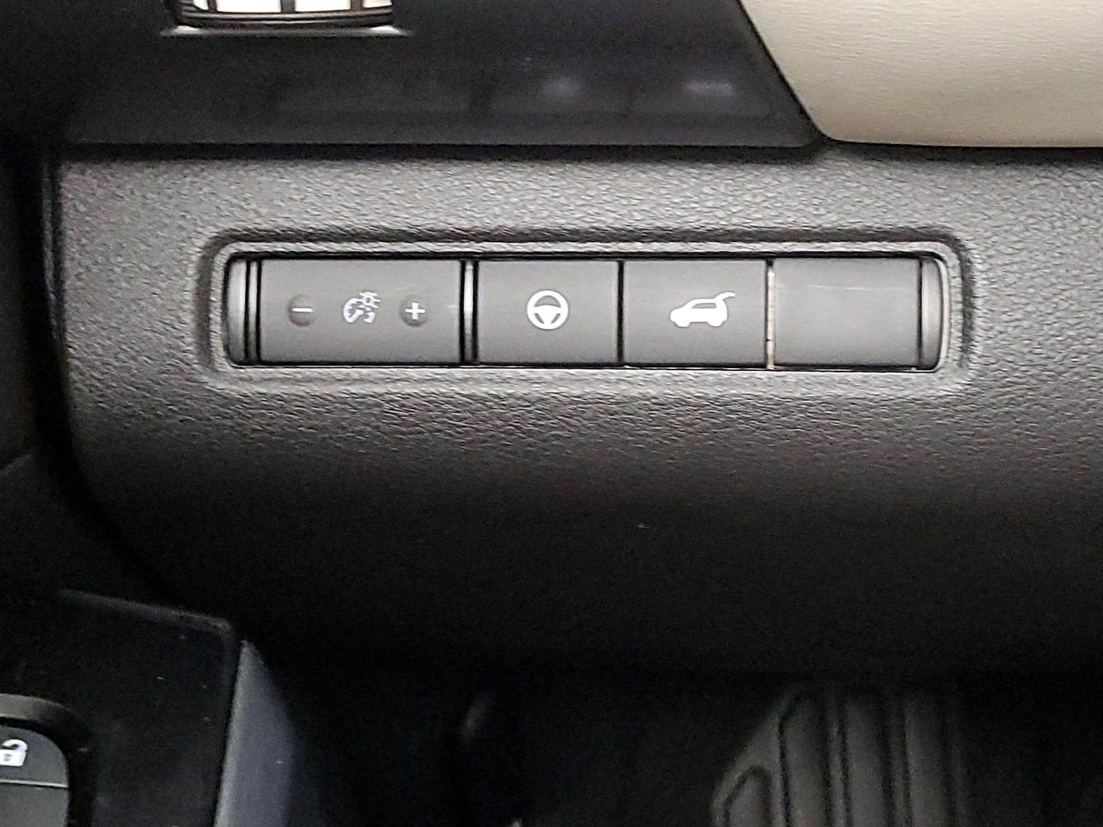 2023 Nissan Pathfinder SL - Photo 14