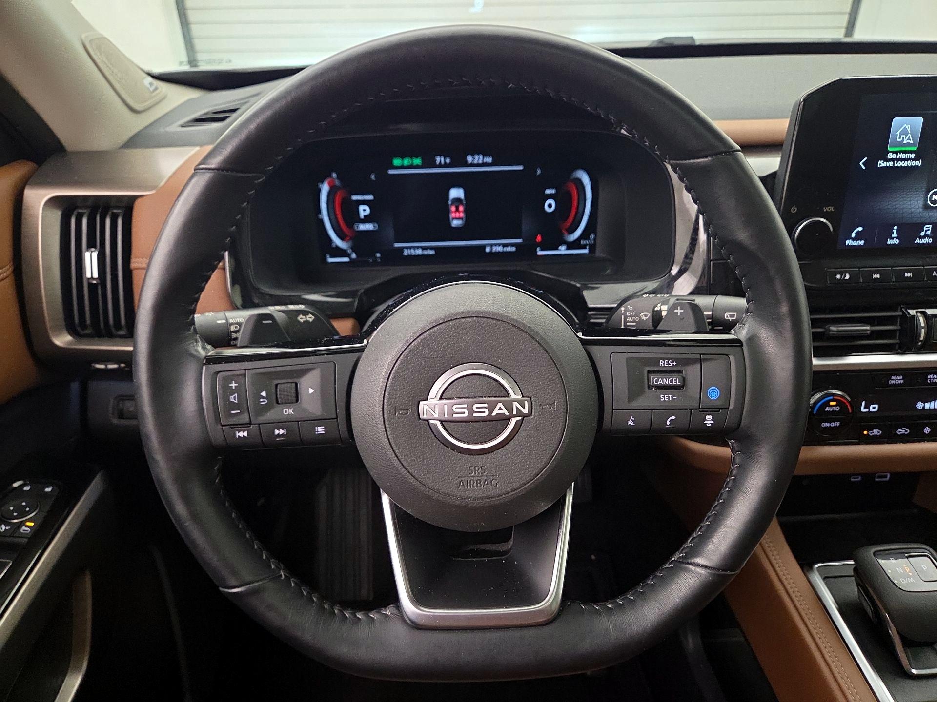 Thumbnail: 2023 Nissan Pathfinder - 10