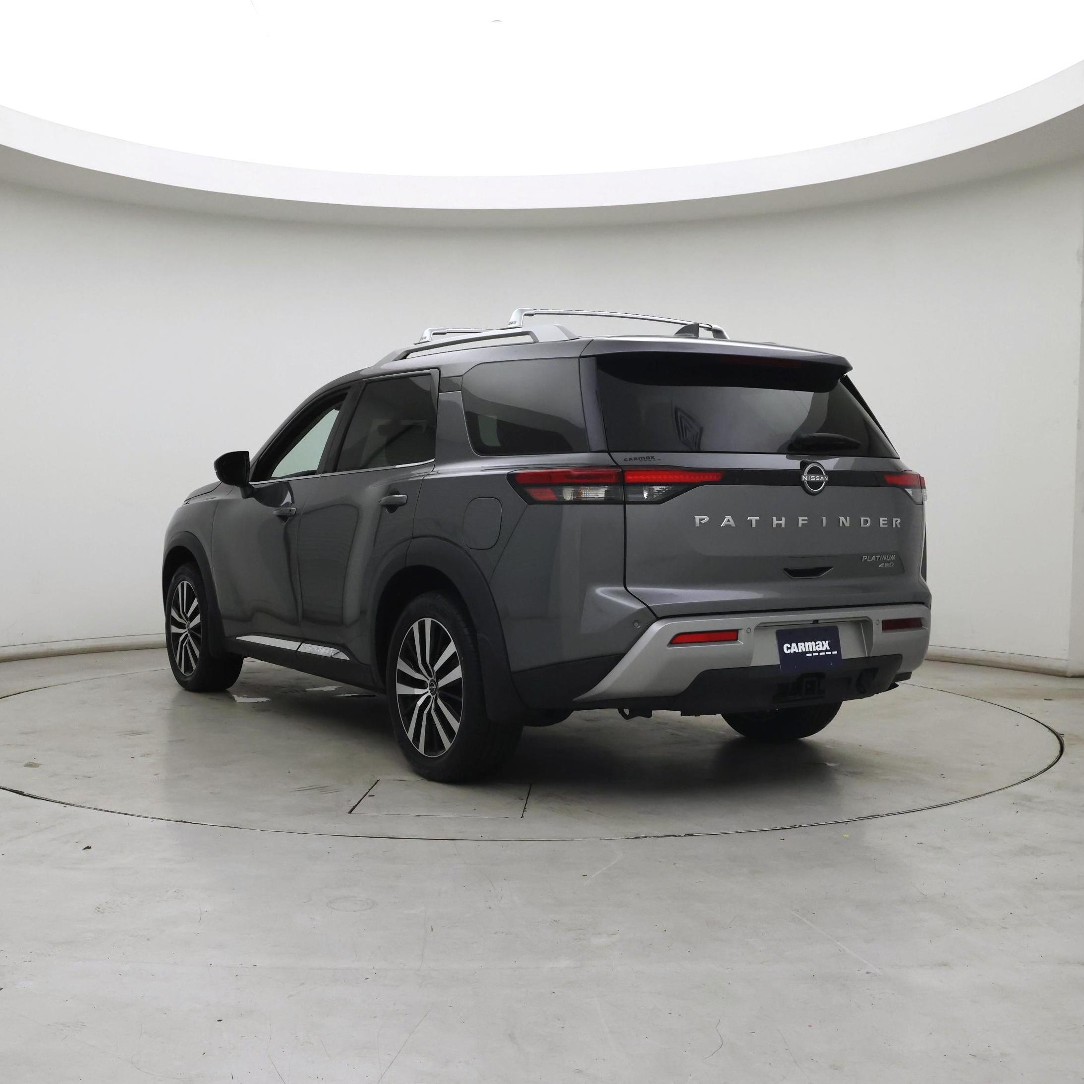 Thumbnail: 2023 Nissan Pathfinder - 2