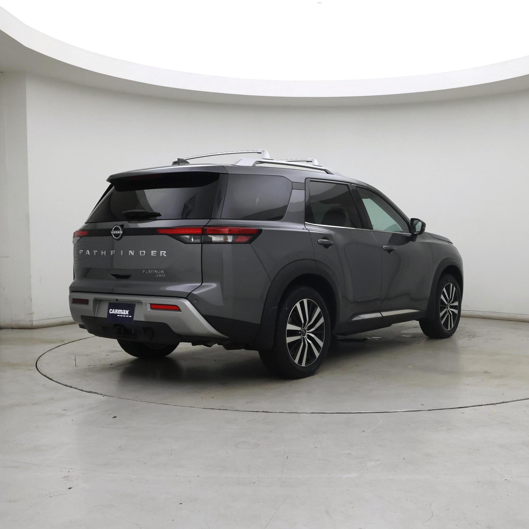 Thumbnail: 2023 Nissan Pathfinder - 8