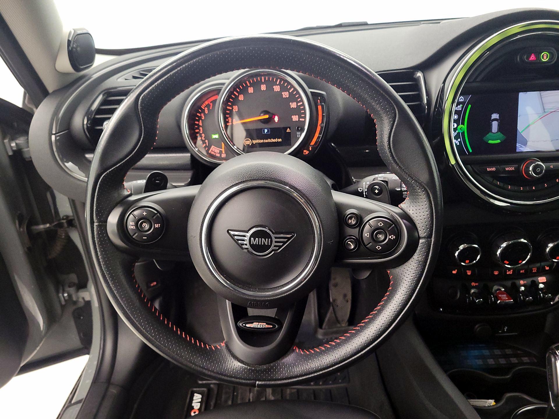 Thumbnail: 2020 MINI Cooper Clubman - 10