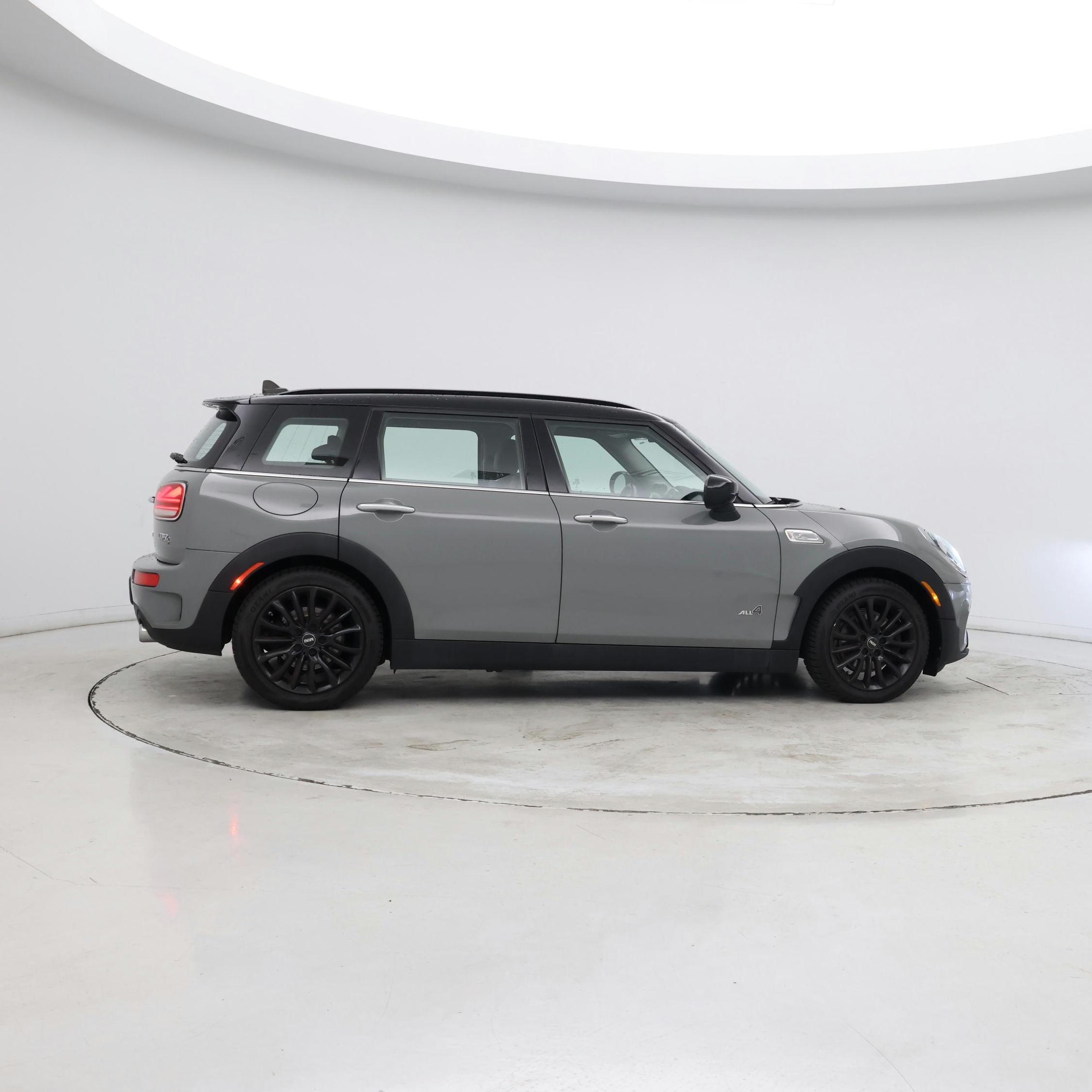 Thumbnail: 2020 MINI Cooper Clubman - 8