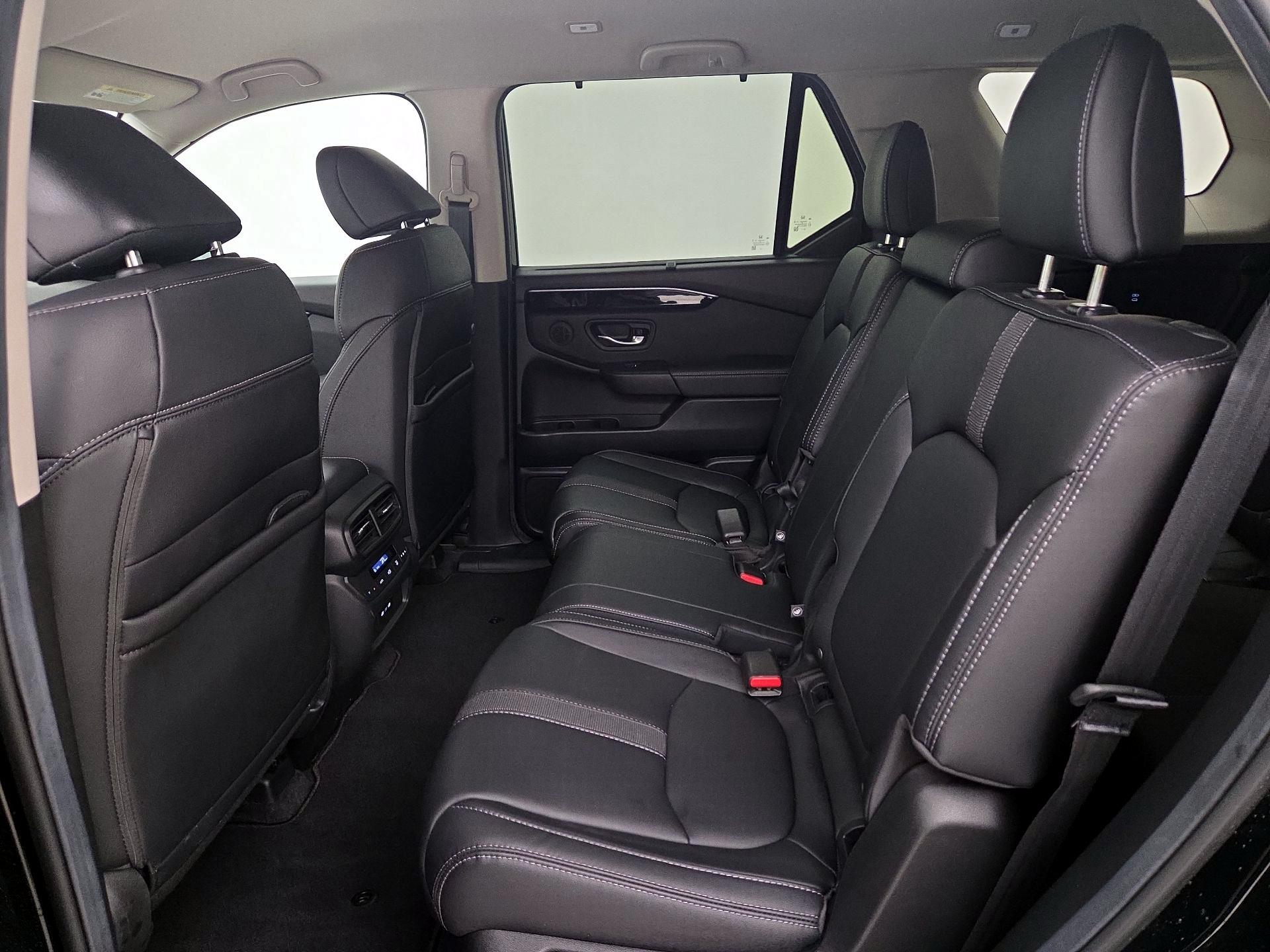 Thumbnail: 2025 Honda Pilot - 19