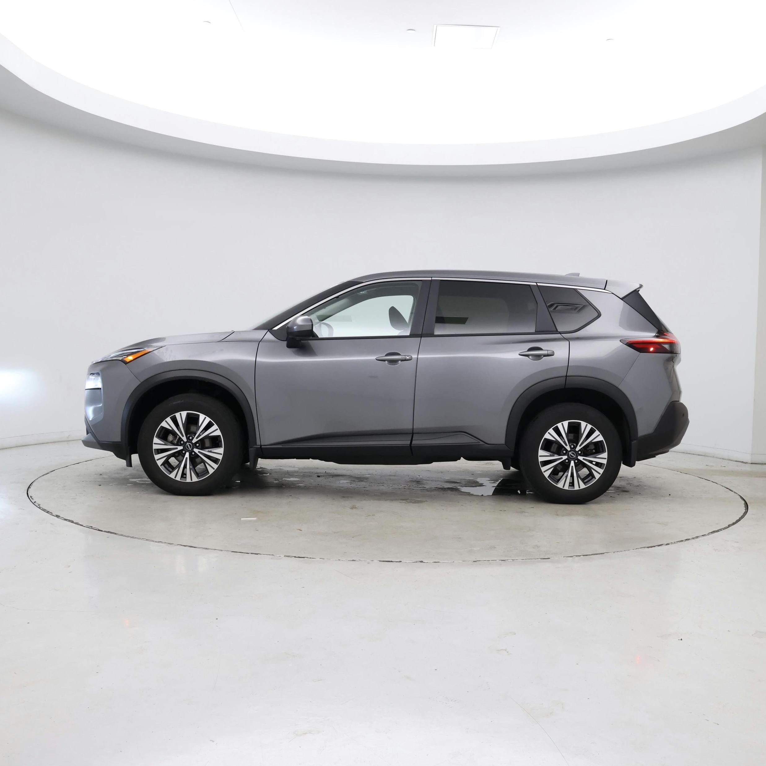 Thumbnail: 2023 Nissan Rogue - 3