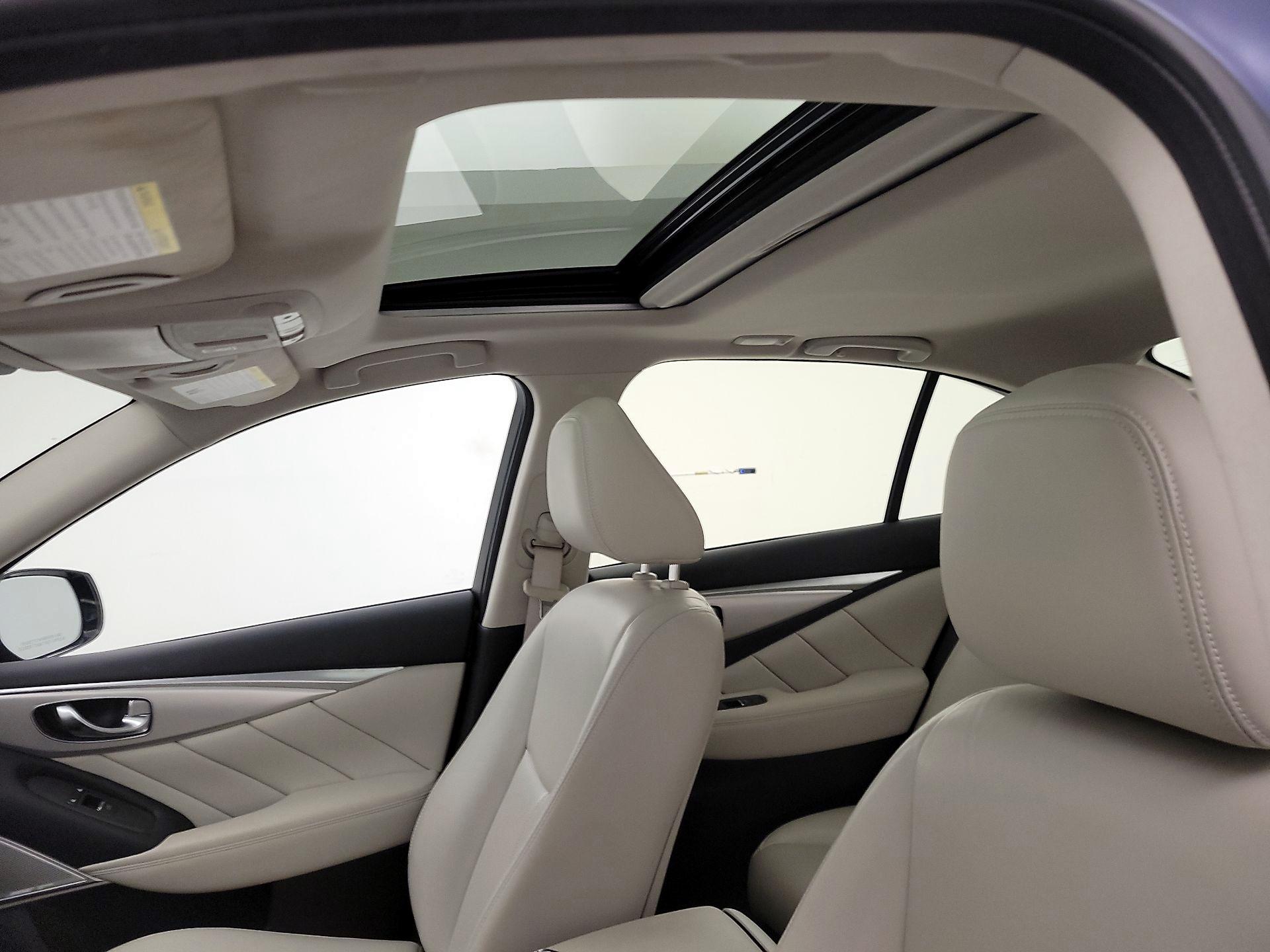 Thumbnail: 2023 INFINITI Q50 - 18