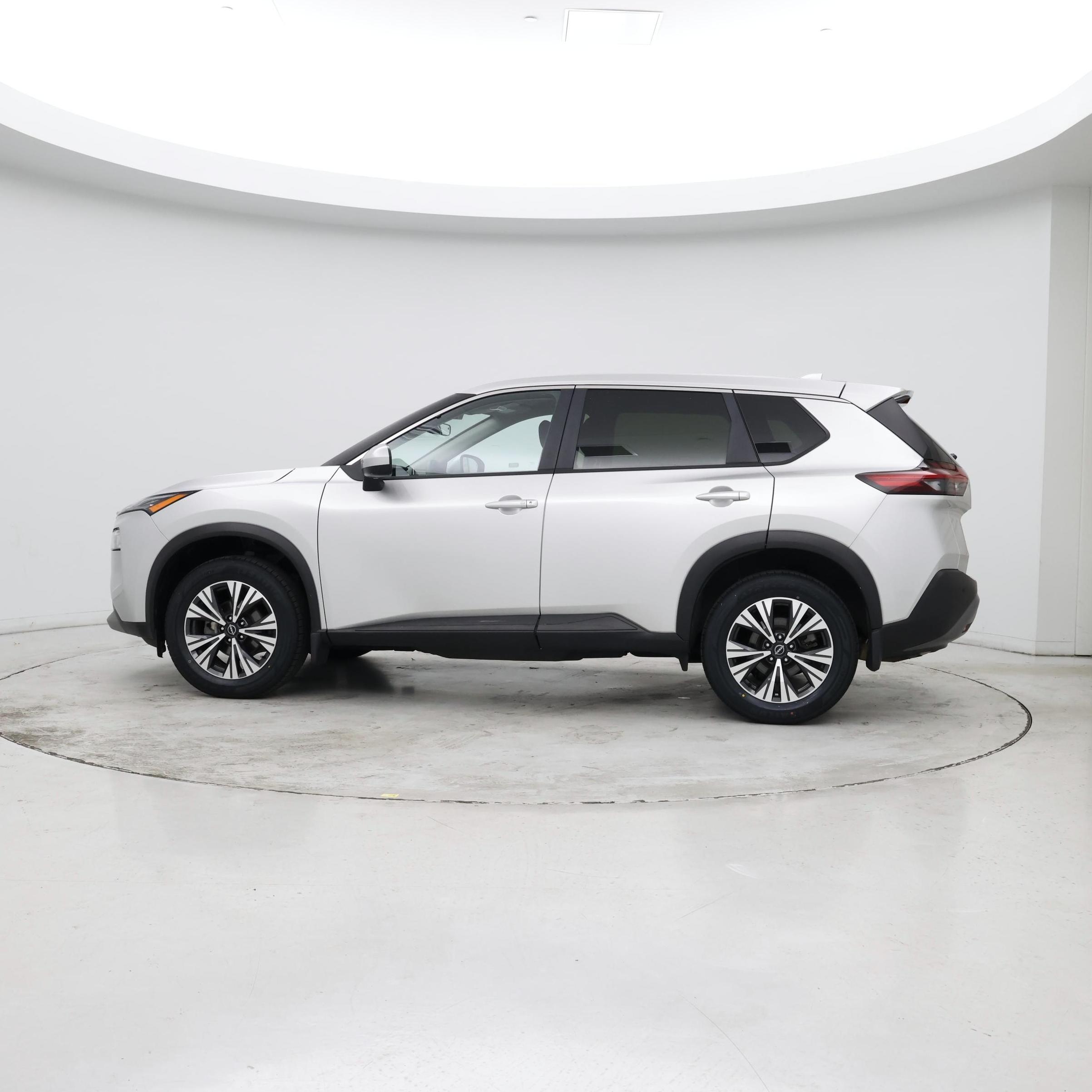 Thumbnail: 2023 Nissan Rogue - 2