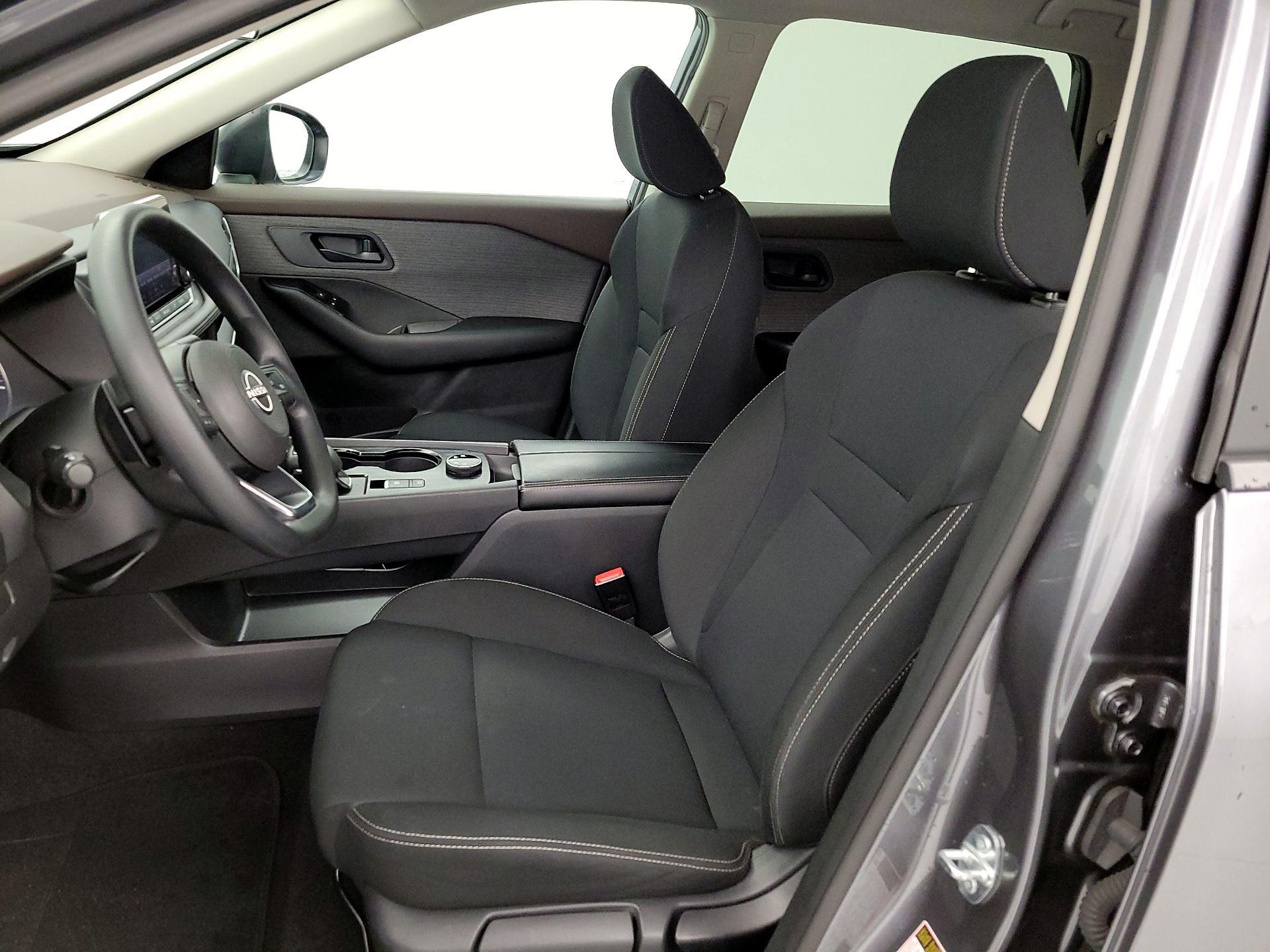 Thumbnail: 2023 Nissan Rogue - 11
