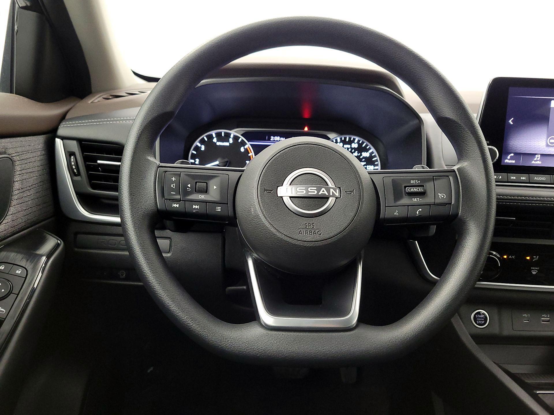 Thumbnail: 2023 Nissan Rogue - 10
