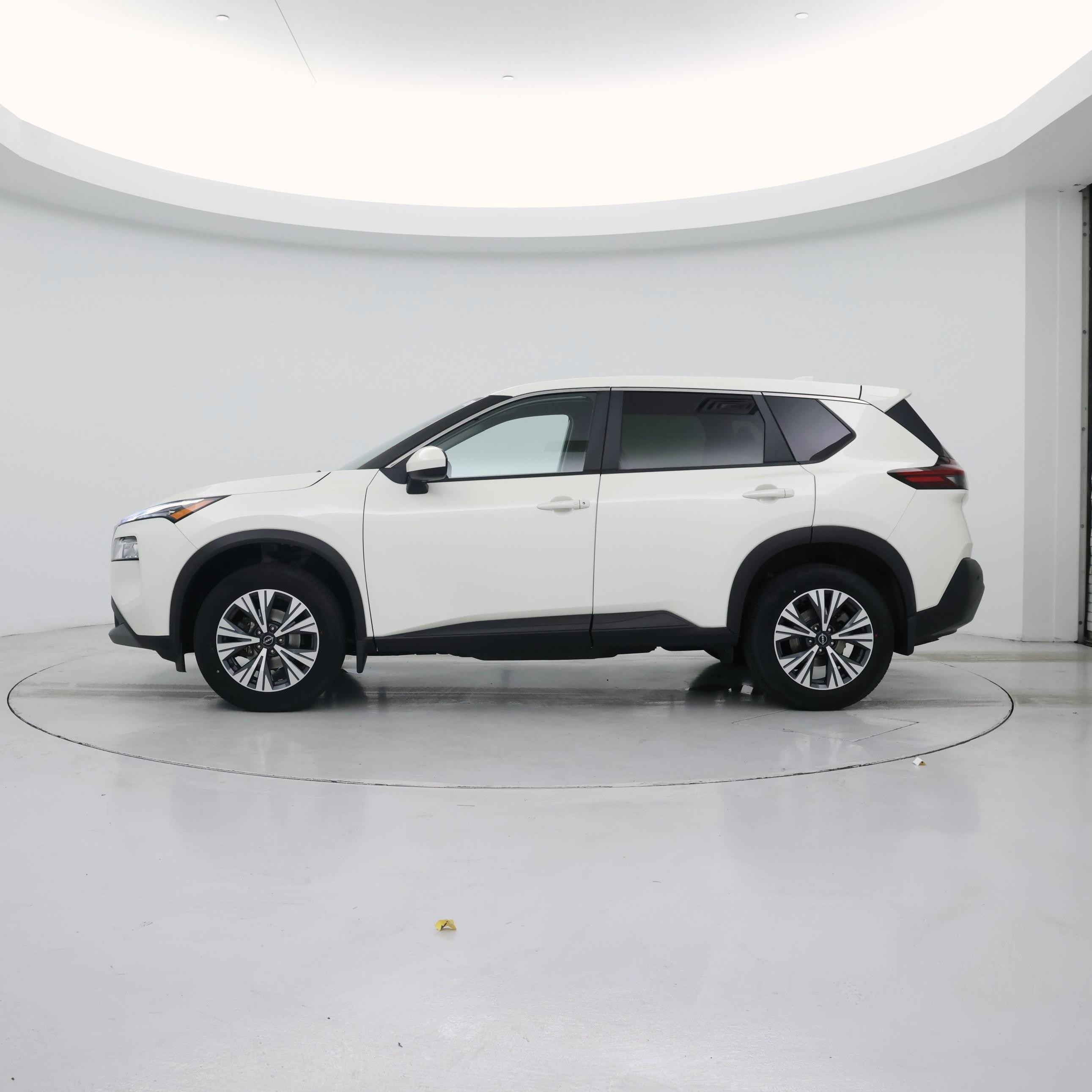 Thumbnail: 2023 Nissan Rogue - 3