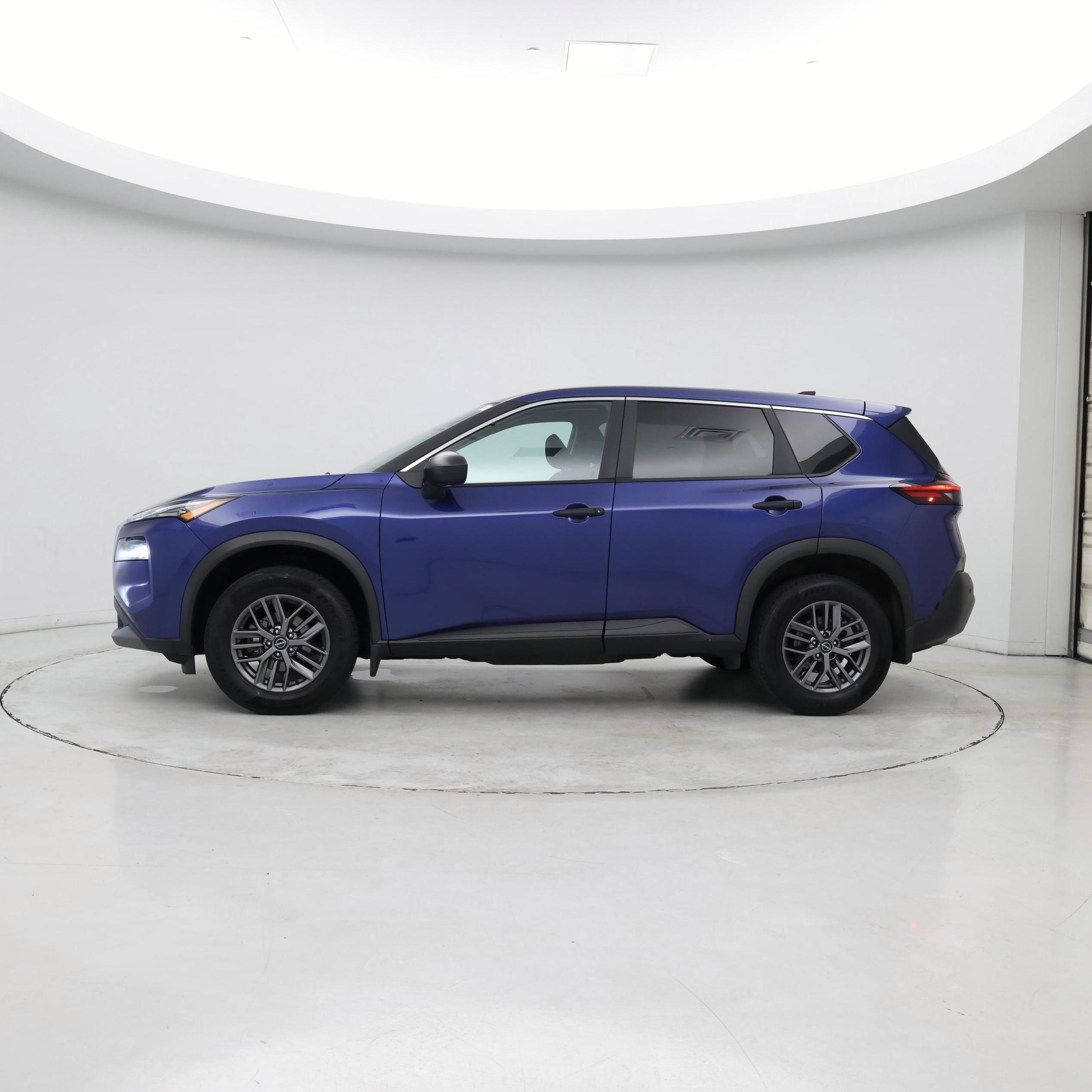 Thumbnail: 2023 Nissan Rogue - 2