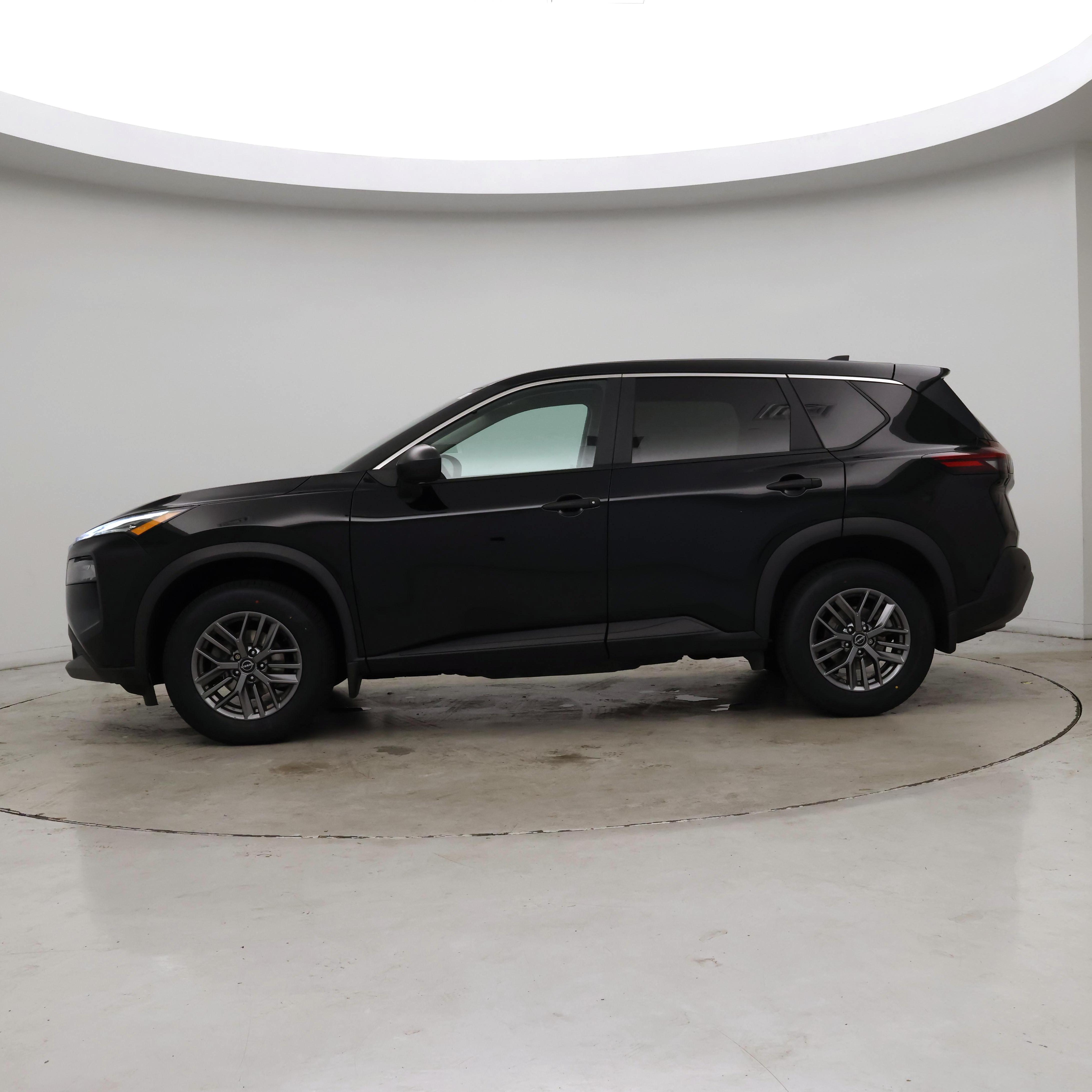 Thumbnail: 2023 Nissan Rogue - 2