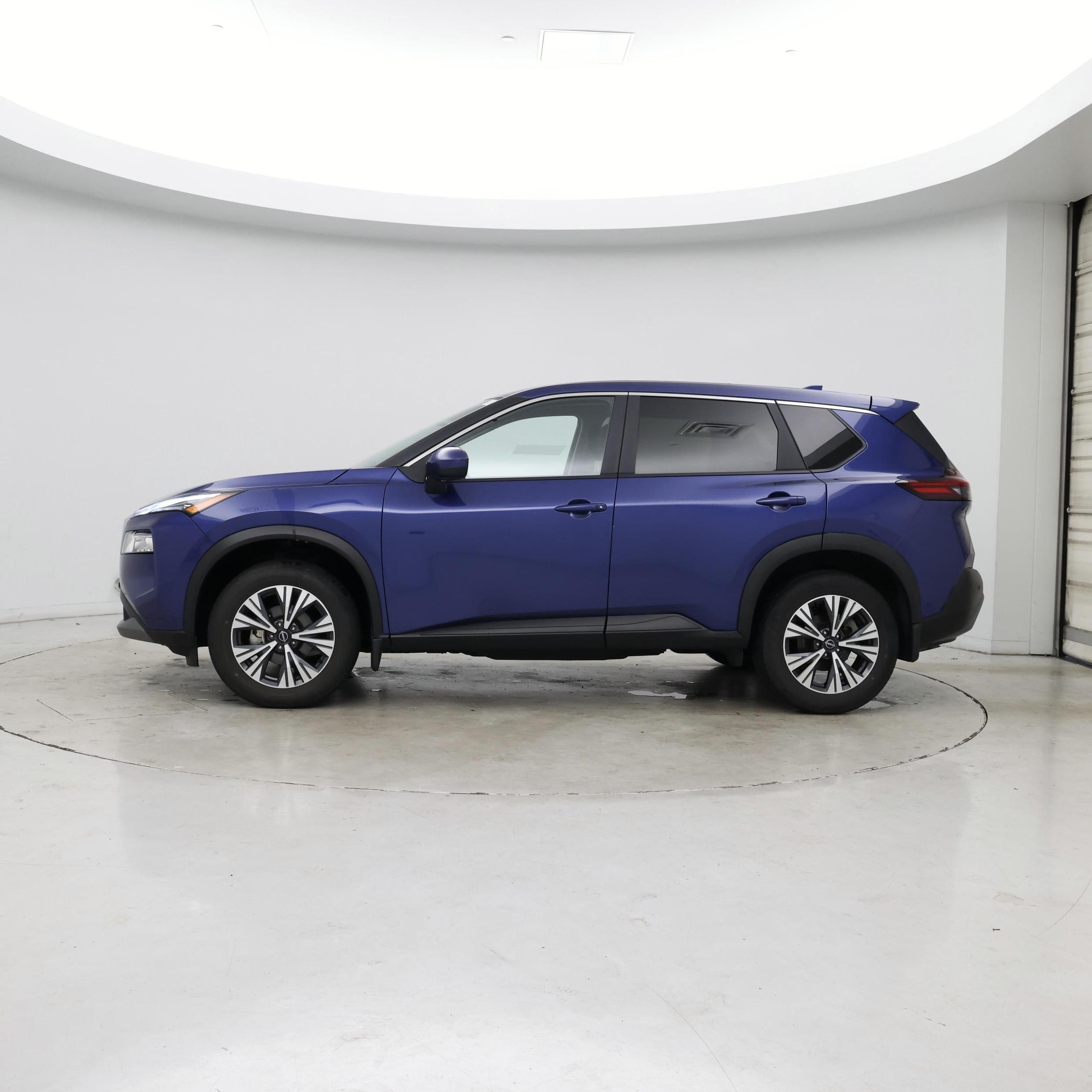 Thumbnail: 2023 Nissan Rogue - 3