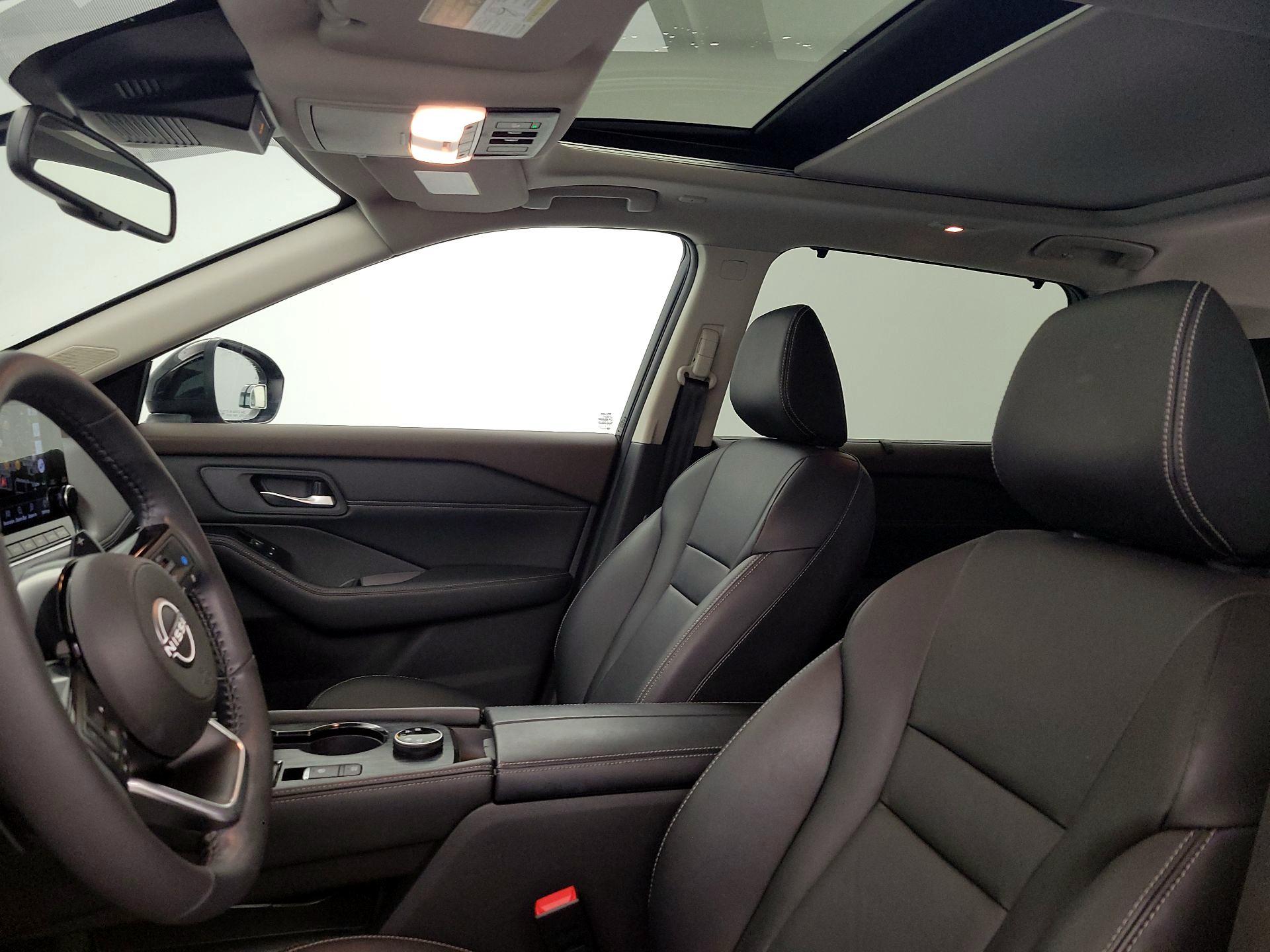 Thumbnail: 2023 Nissan Rogue - 20