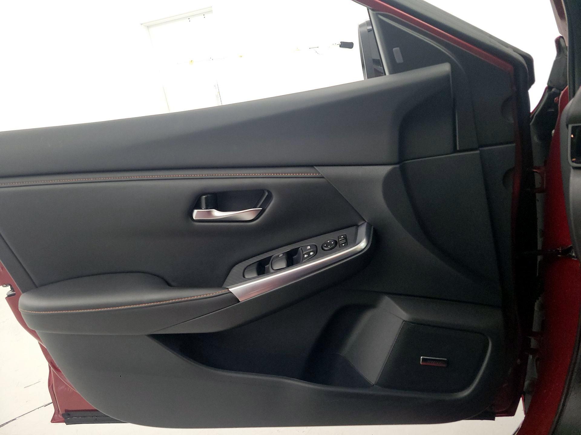 Thumbnail: 2022 Nissan Sentra - 12