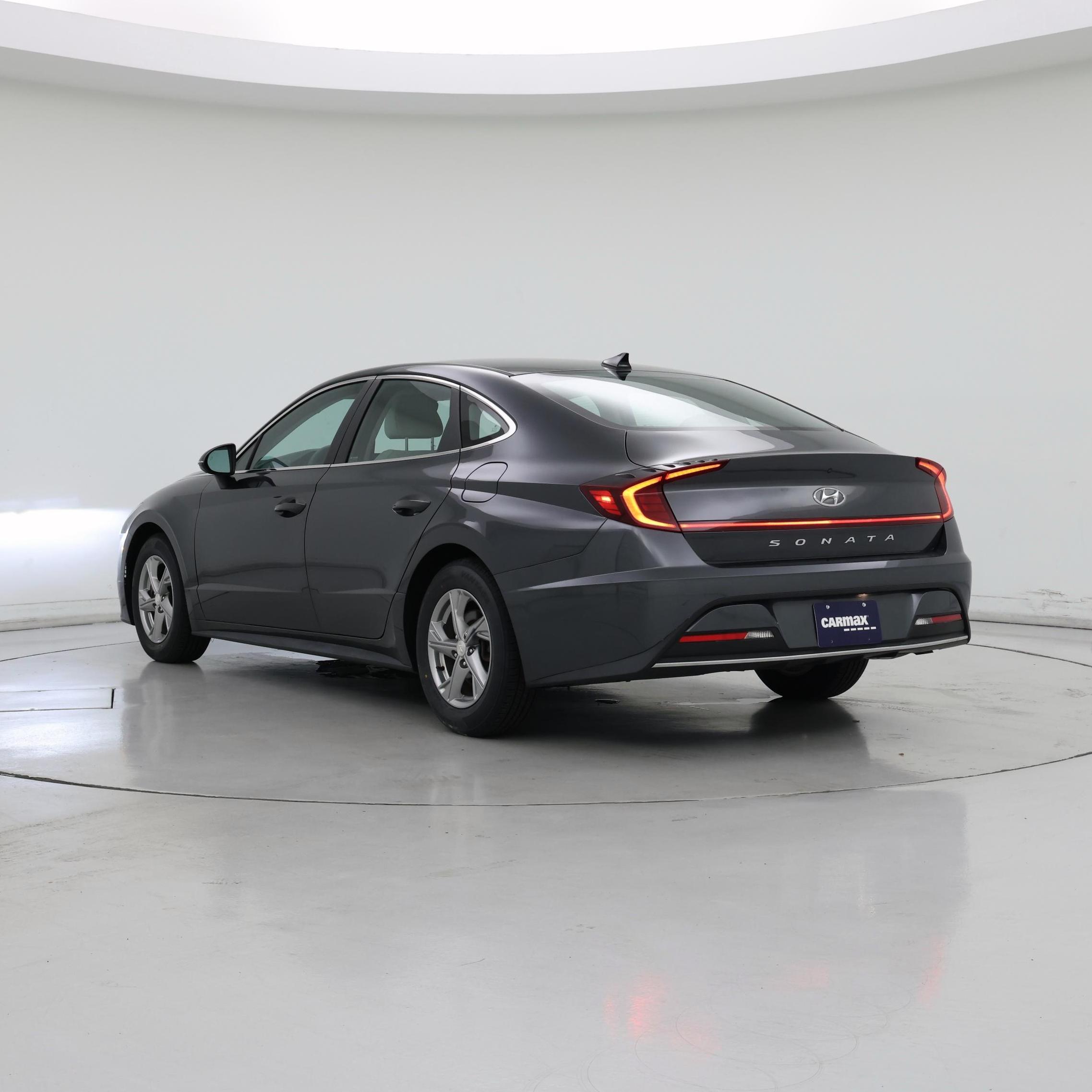 Thumbnail: 2023 Hyundai Sonata - 2