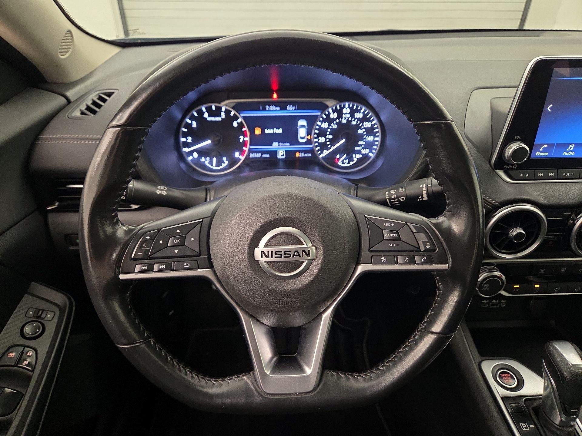 Thumbnail: 2023 Nissan Sentra - 10