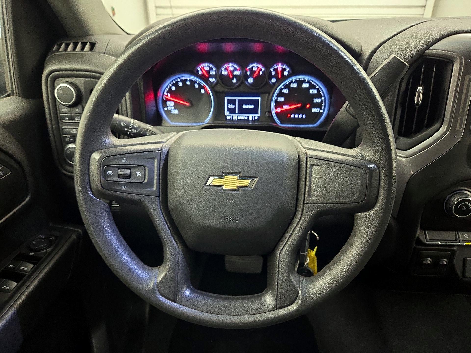 Thumbnail: 2021 Chevrolet Silverado 1500 - 10