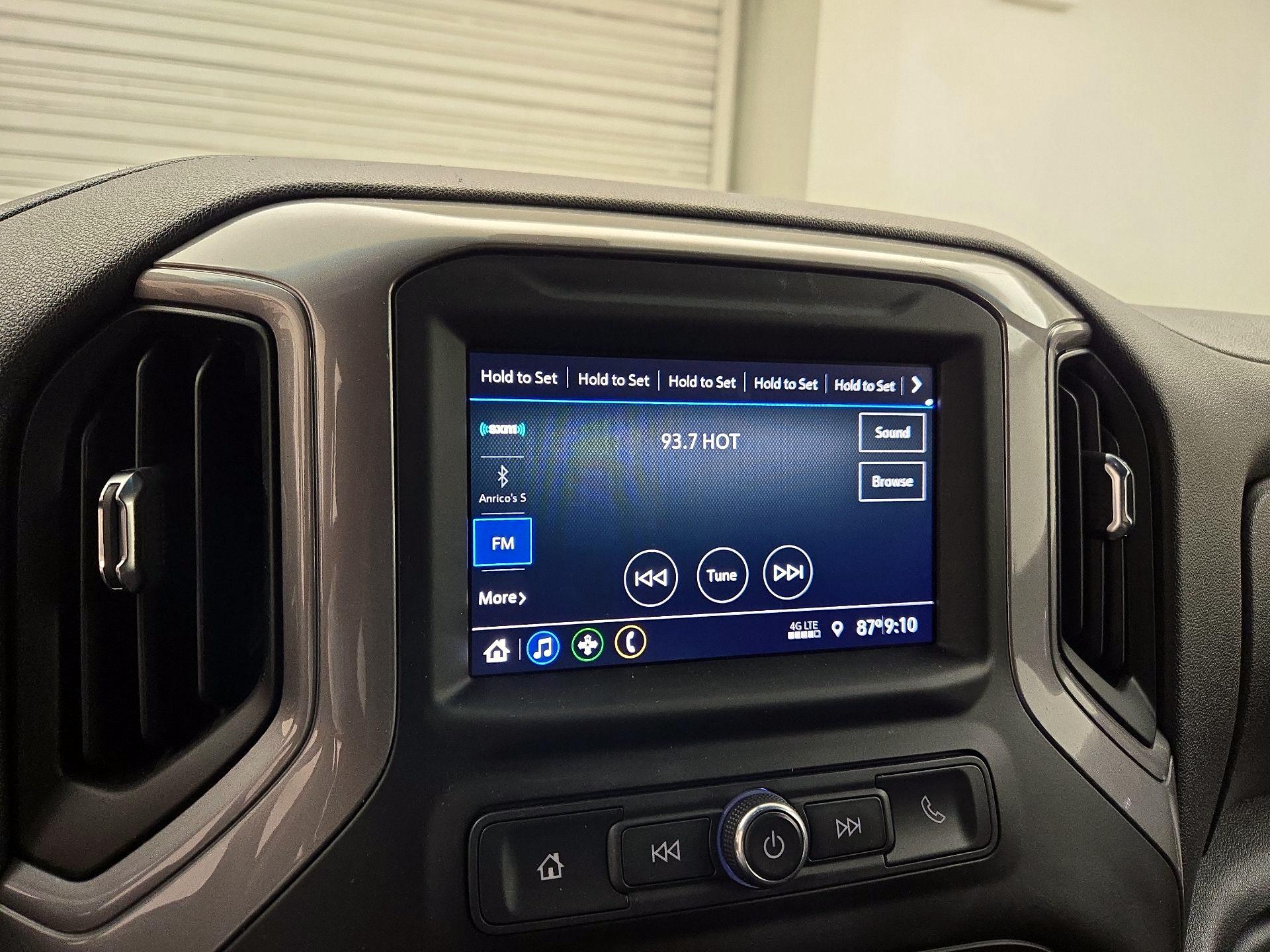 Thumbnail: 2021 Chevrolet Silverado 1500 - 16