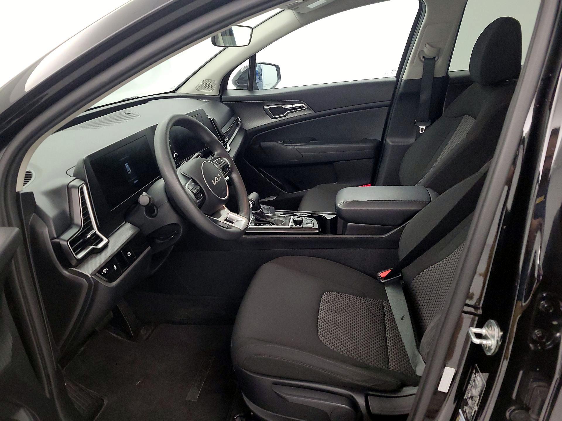 Thumbnail: 2023 Kia Sportage - 11