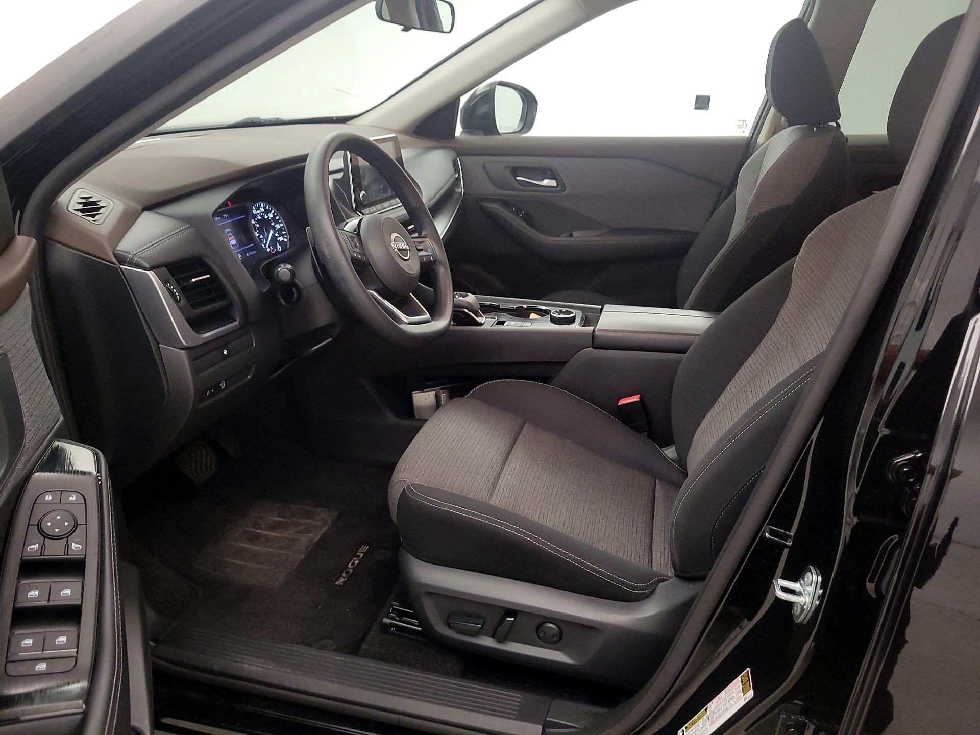Thumbnail: 2023 Nissan Rogue - 11