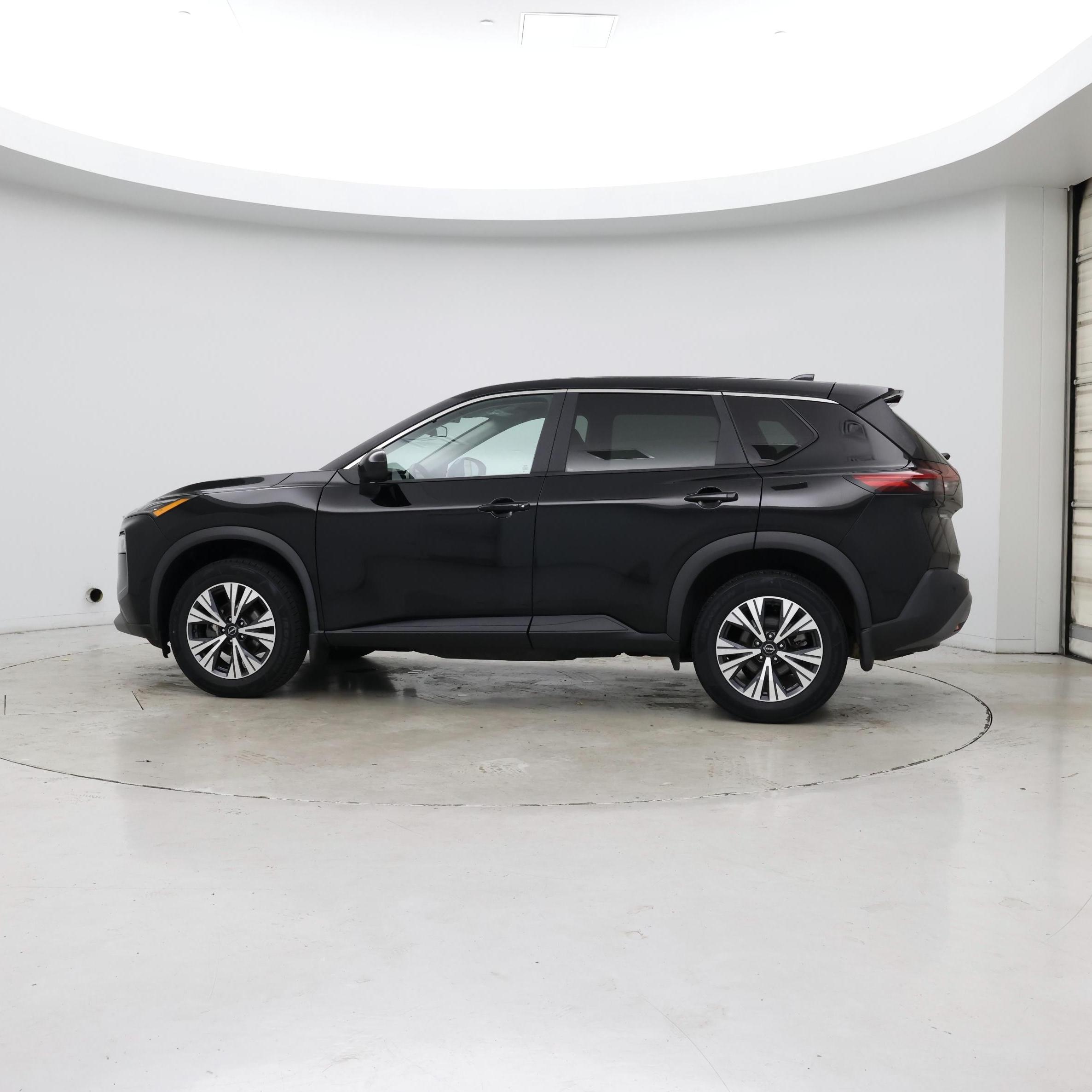 Thumbnail: 2023 Nissan Rogue - 3