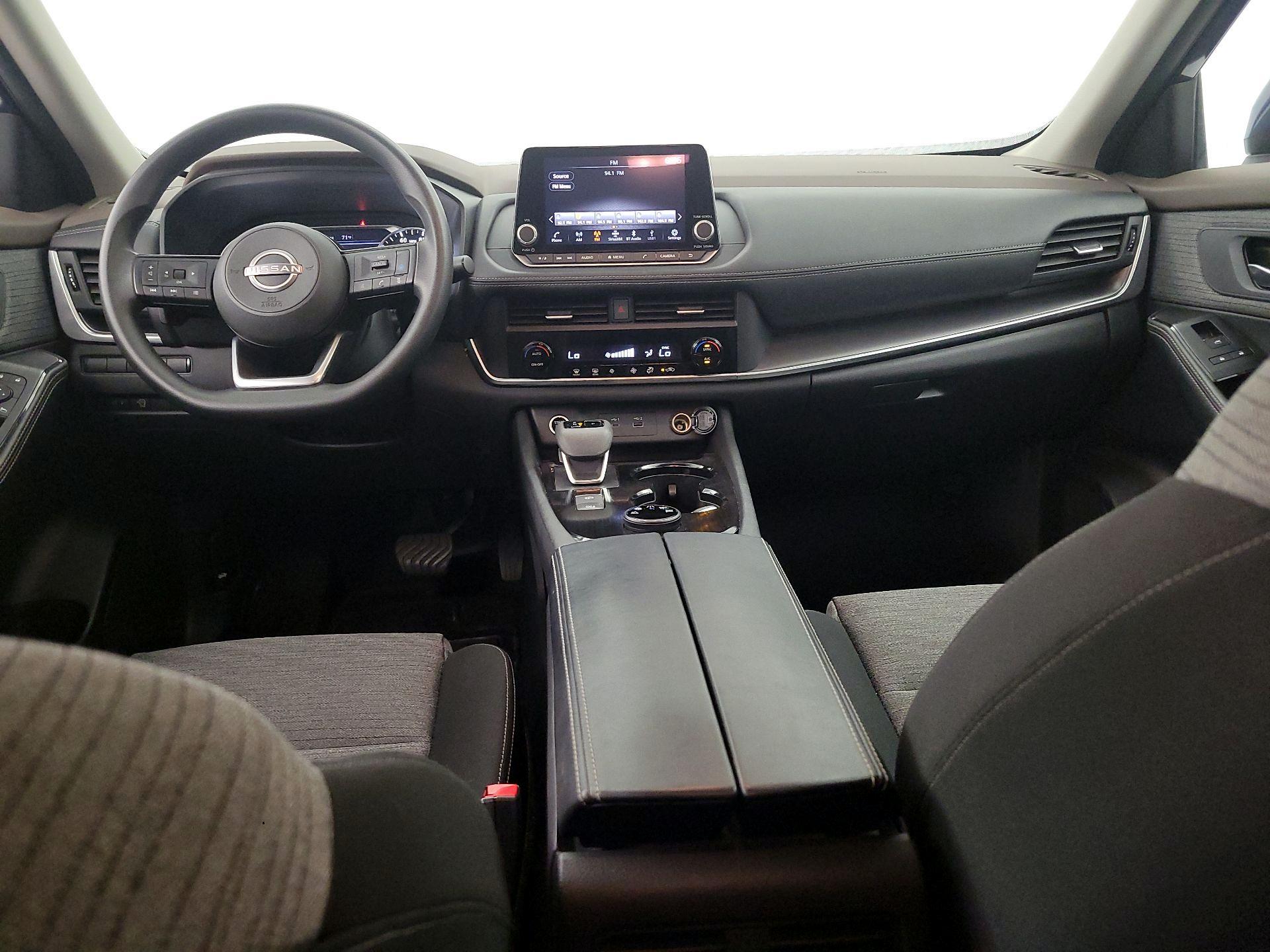 Thumbnail: 2023 Nissan Rogue - 9