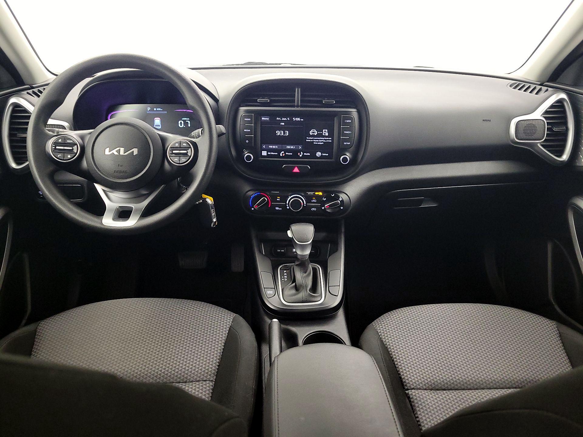 Thumbnail: 2023 Kia Soul - 9