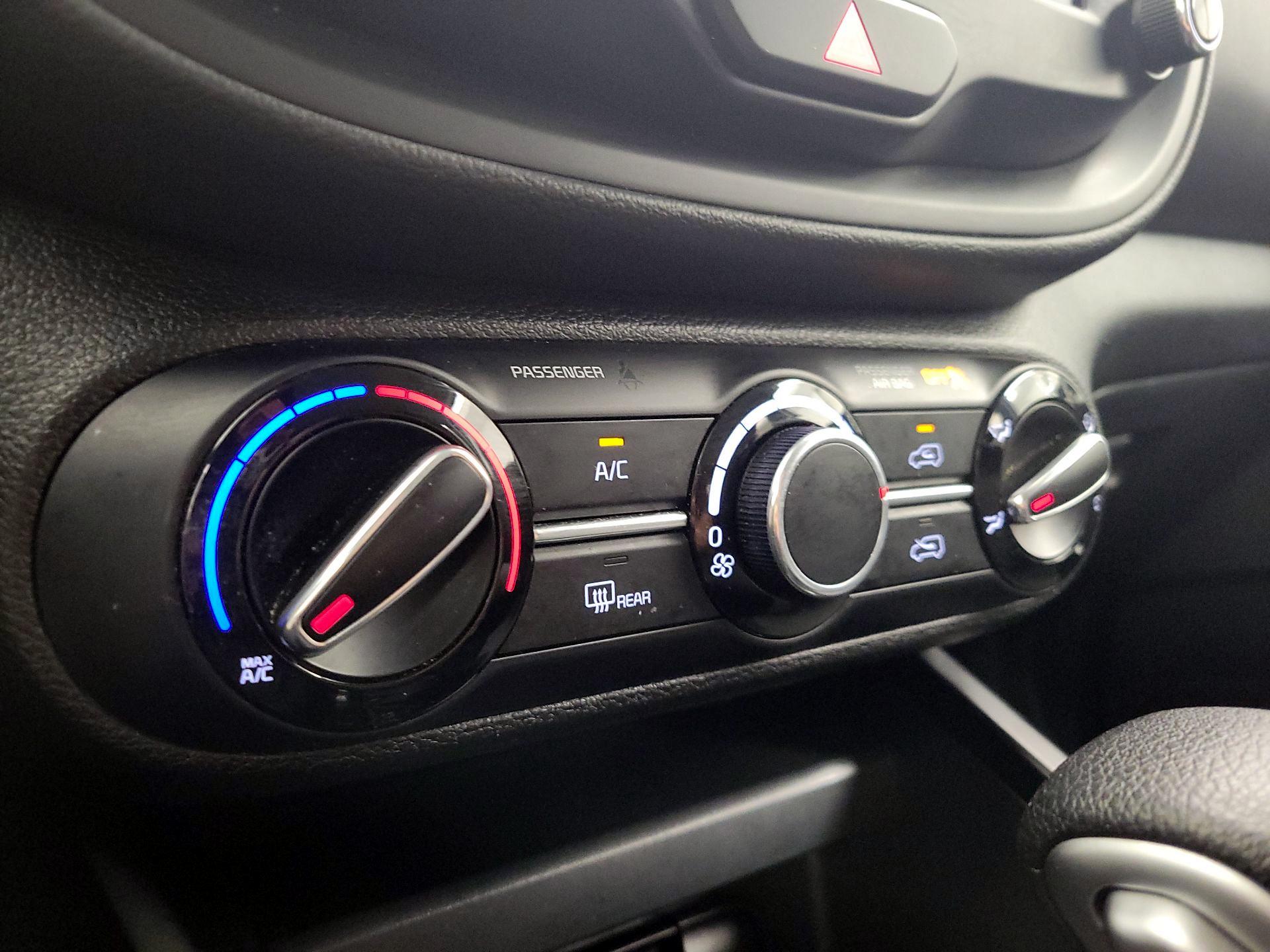 Thumbnail: 2023 Kia Soul - 16