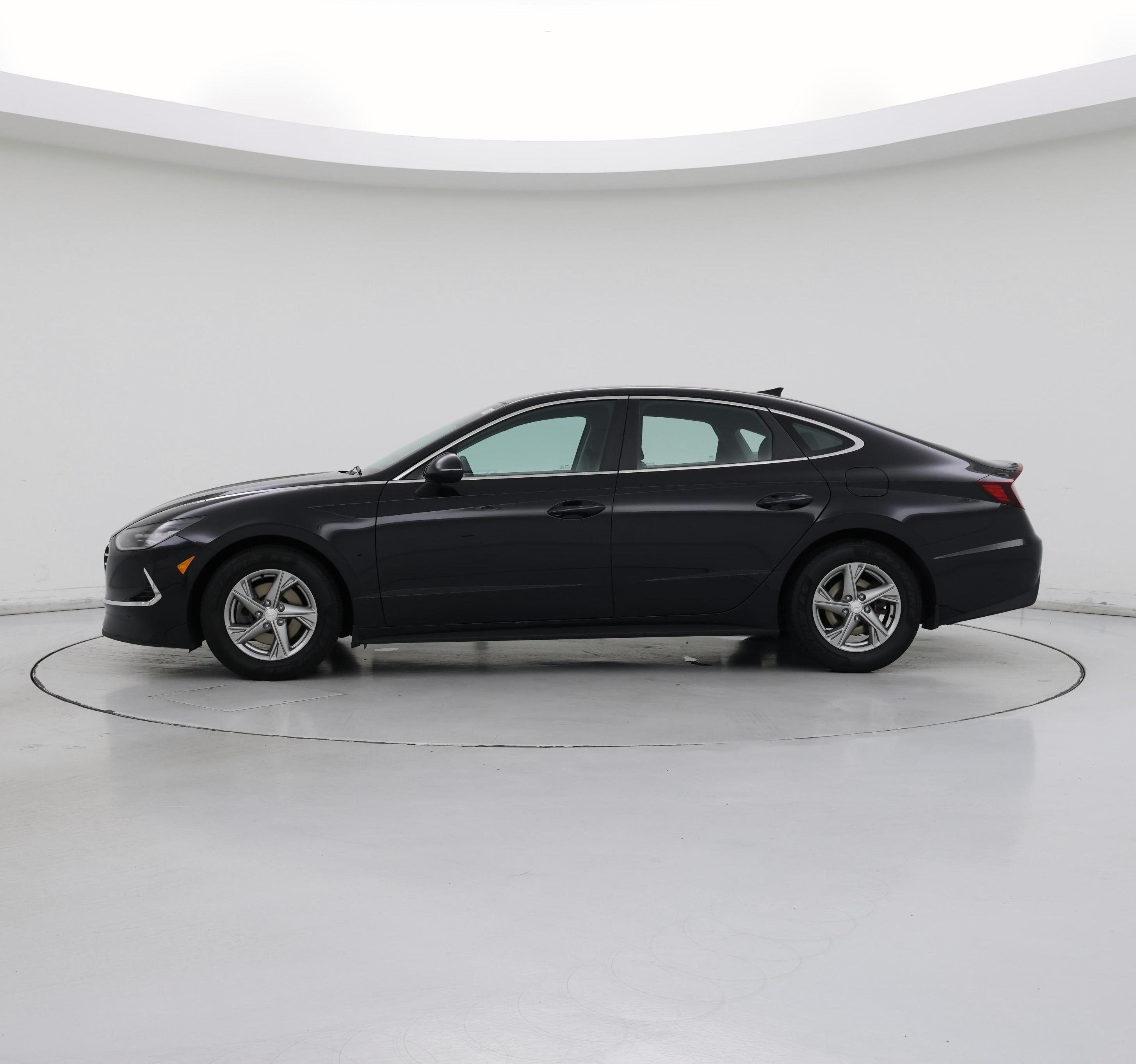 Thumbnail: 2023 Hyundai Sonata - 3