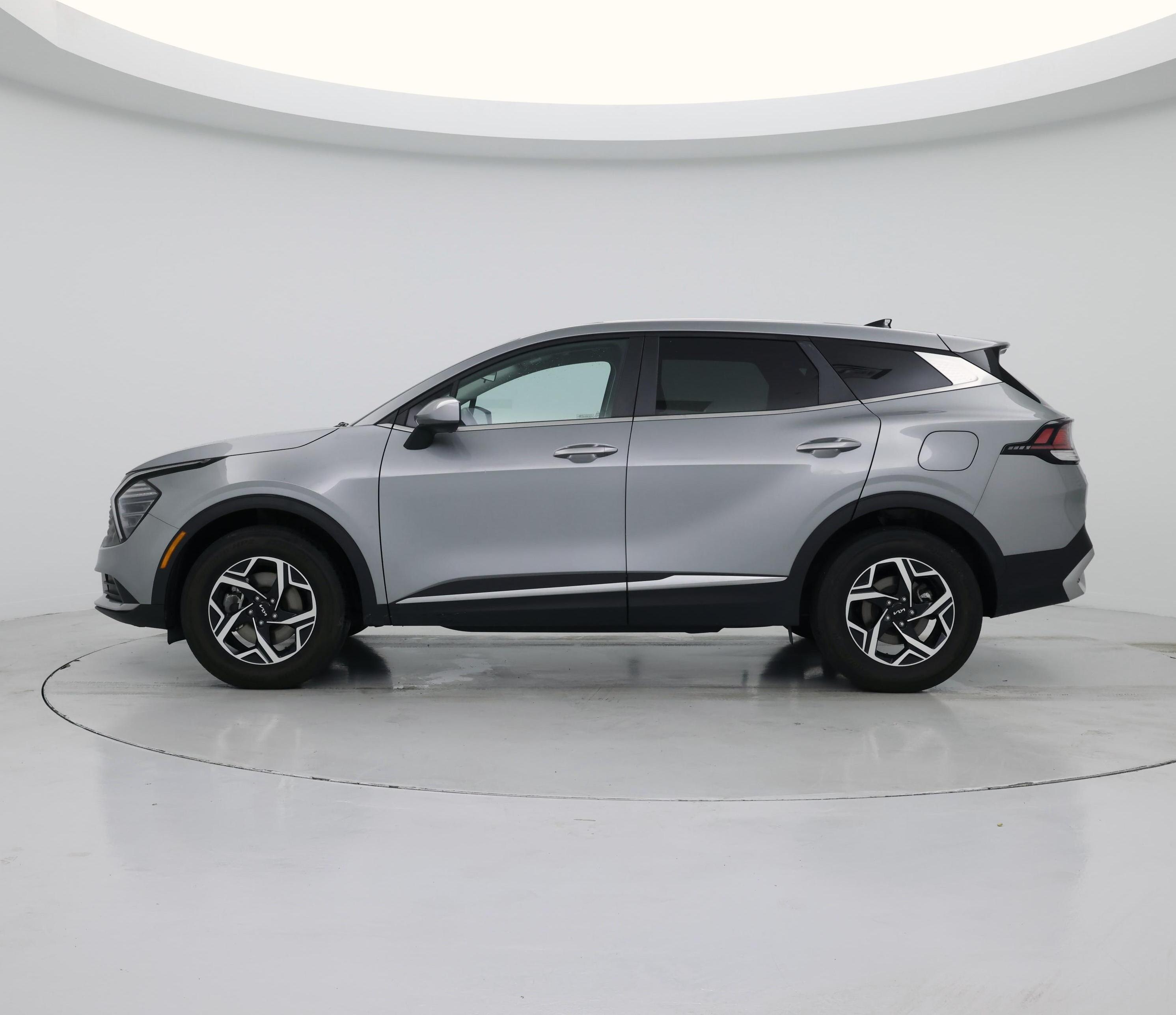 Thumbnail: 2024 Kia Sportage - 3