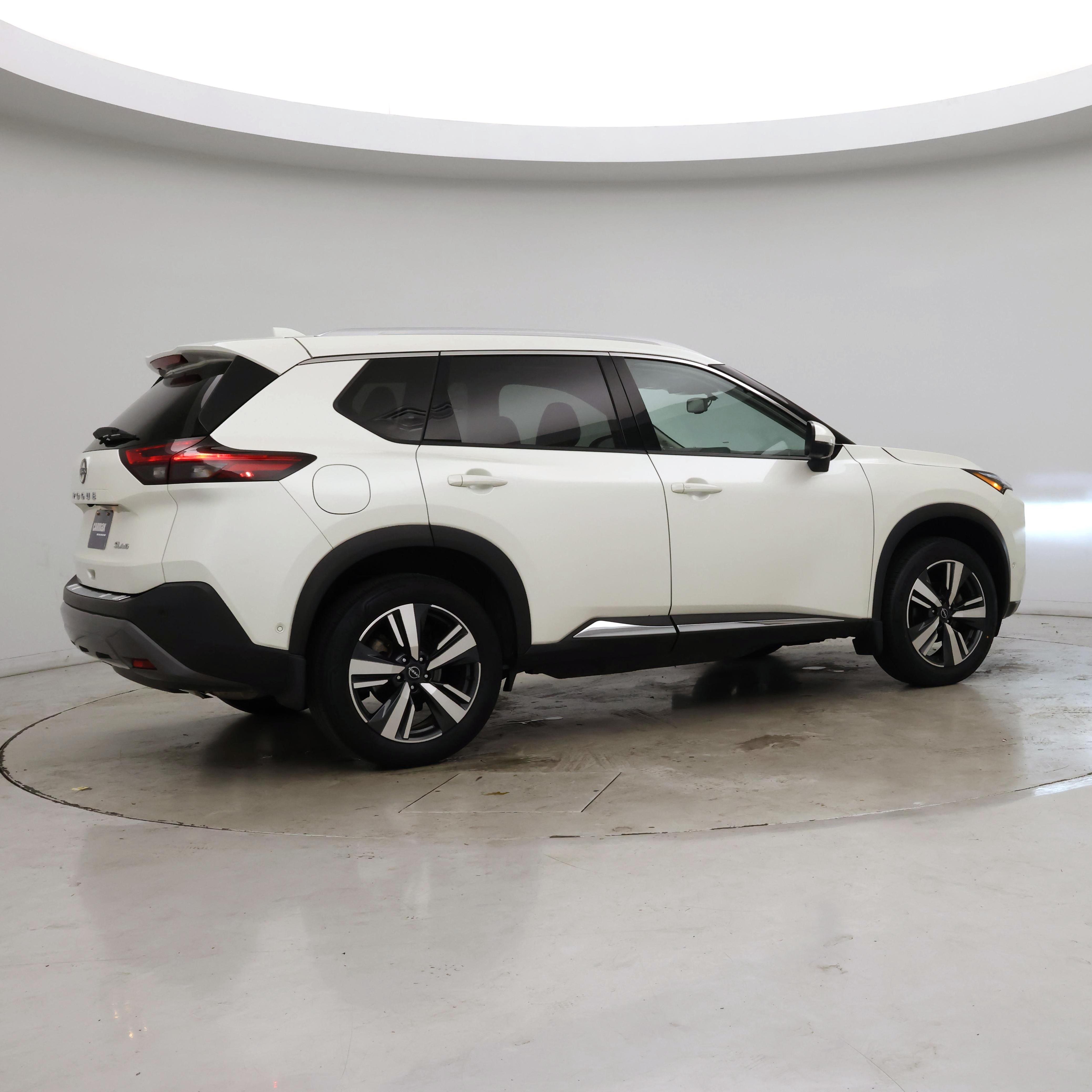 Thumbnail: 2023 Nissan Rogue - 8