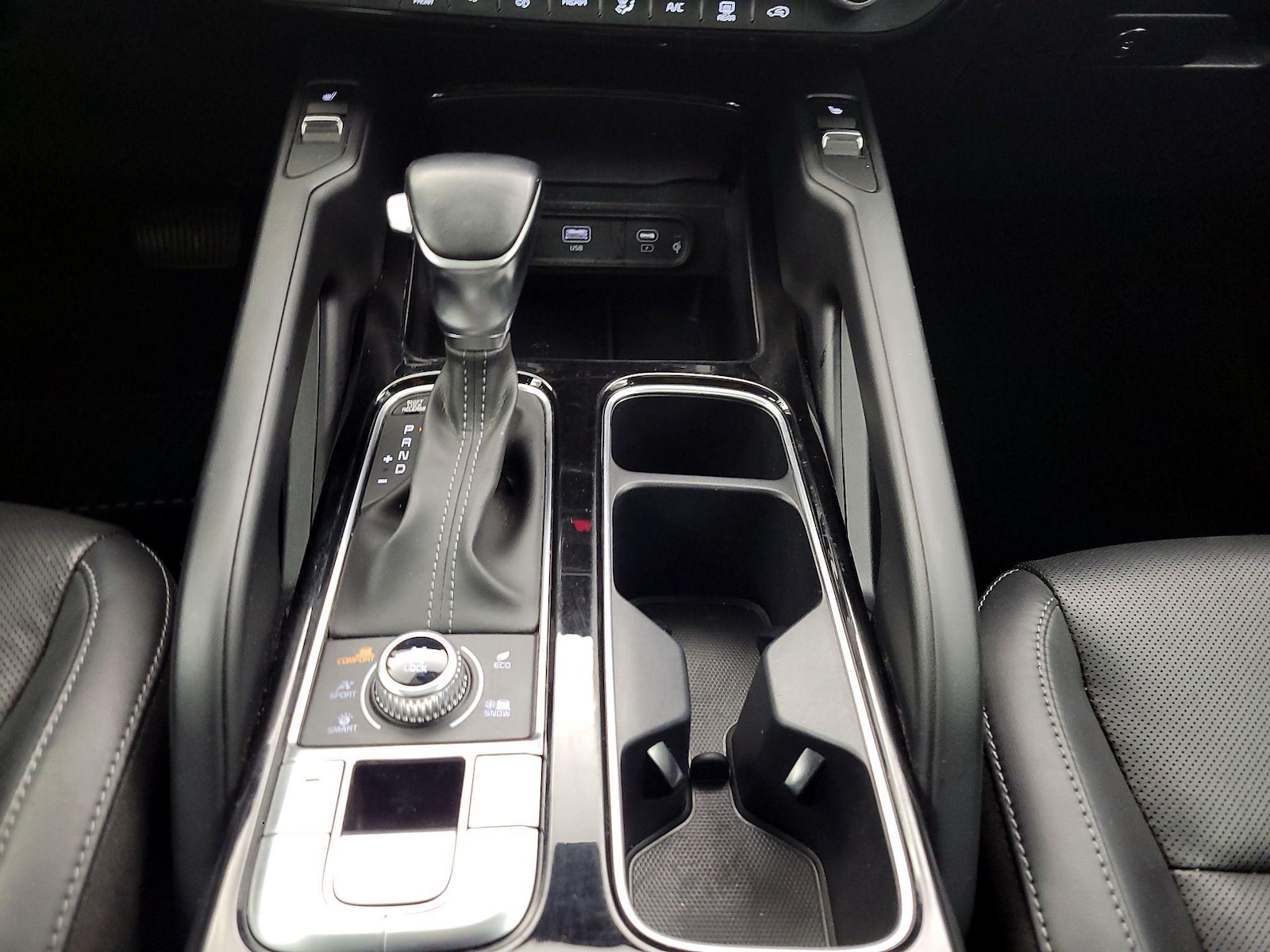 2023 Kia Telluride S - Photo 19