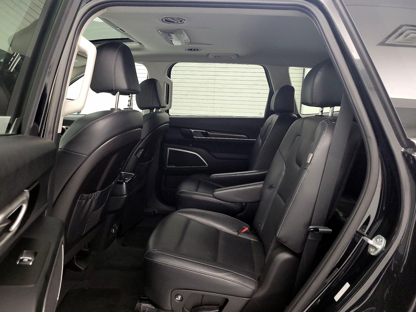 2023 Kia Telluride S - Photo 22