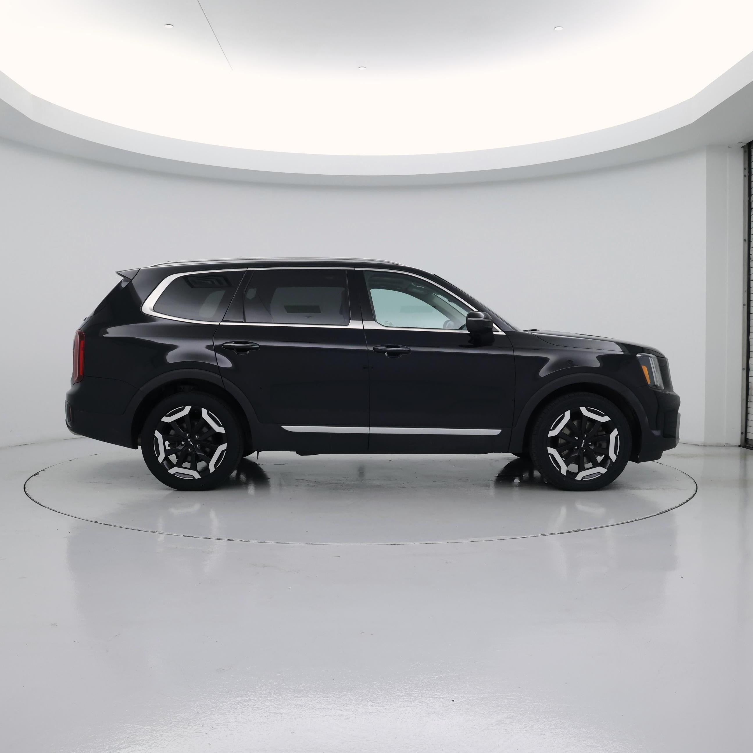 Thumbnail: 2023 Kia Telluride - 7