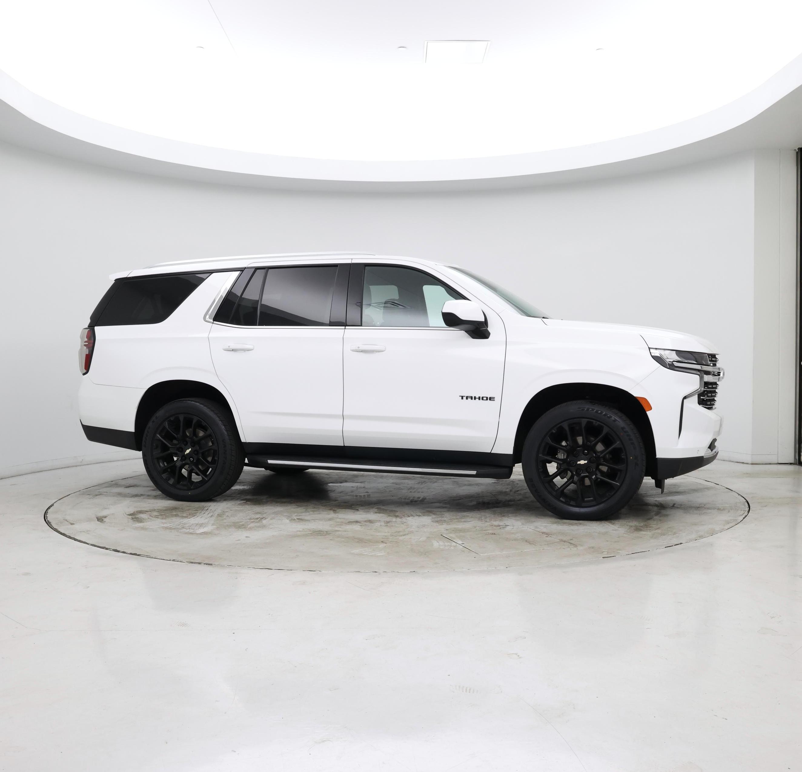 Thumbnail: 2022 Chevrolet Tahoe - 7