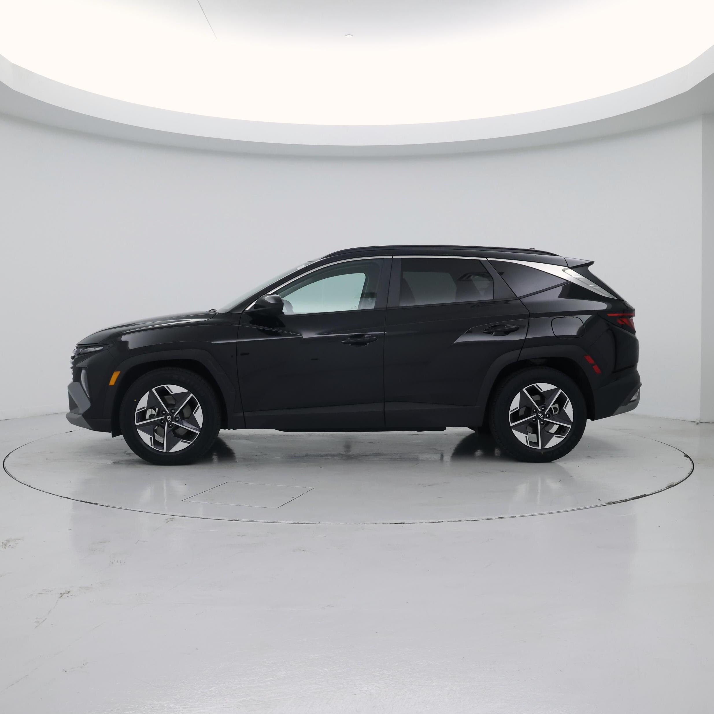 Thumbnail: 2025 Hyundai Tucson - 3