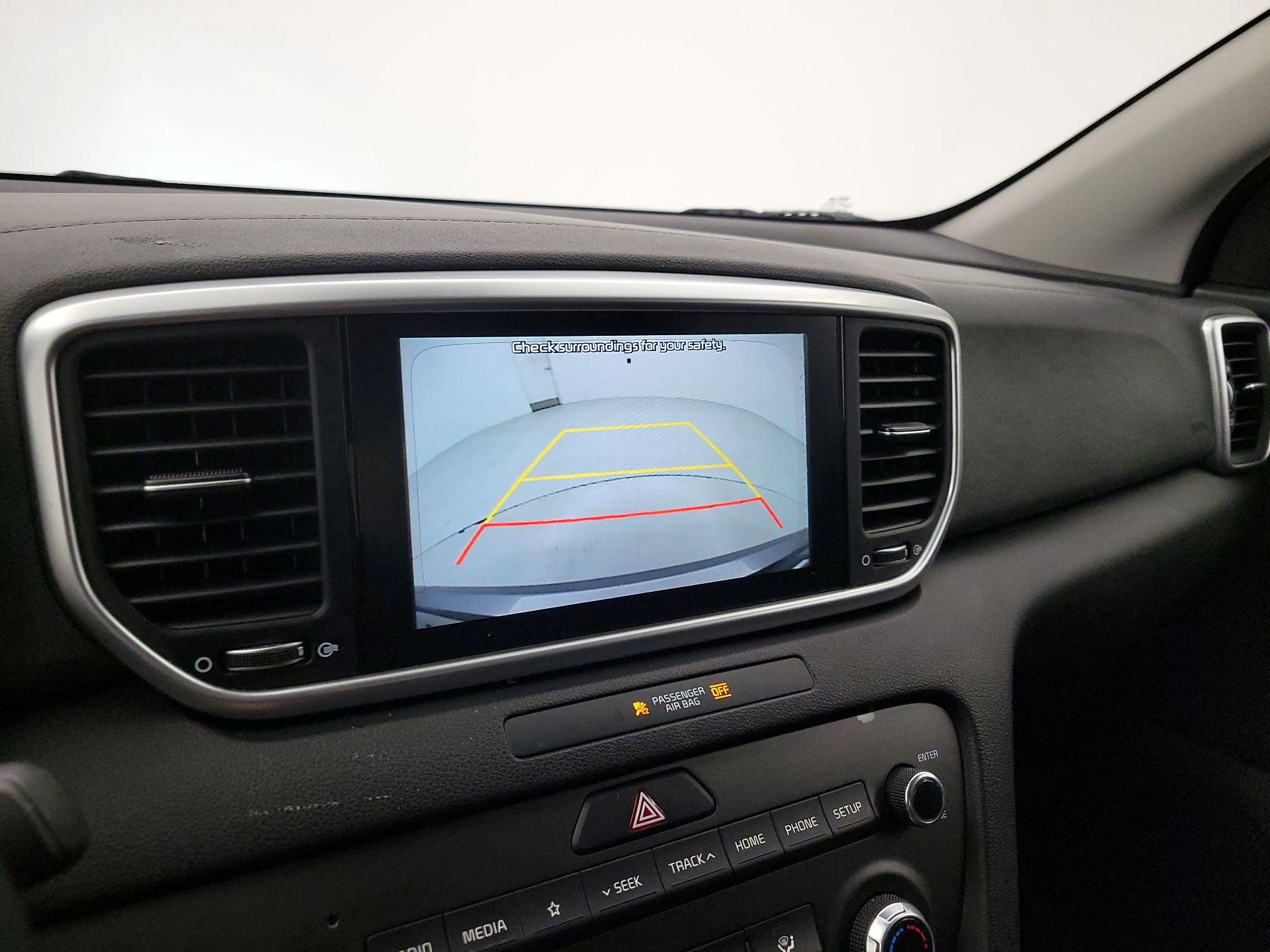 Thumbnail: 2020 Kia Sportage - 14