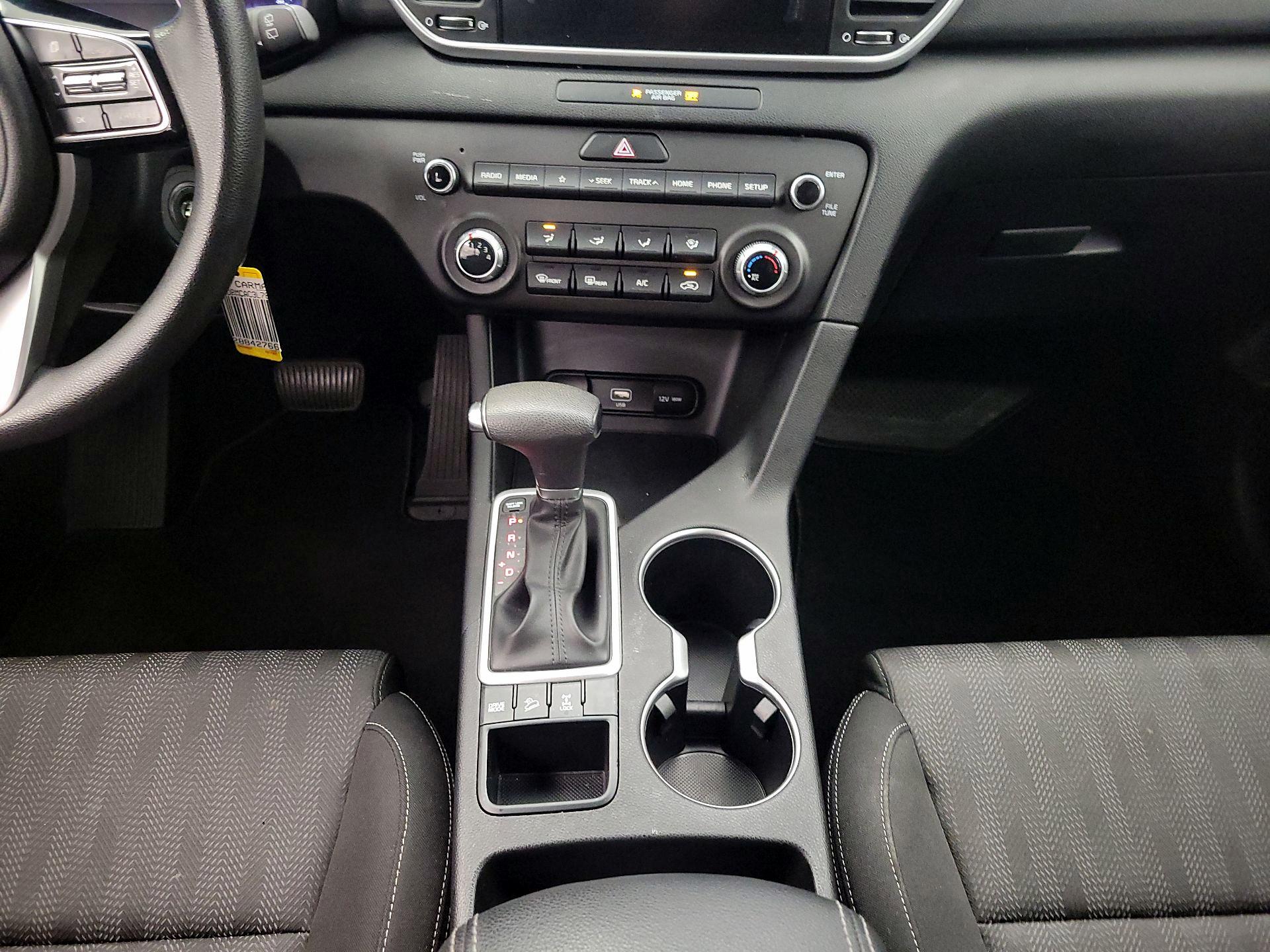 Thumbnail: 2020 Kia Sportage - 17
