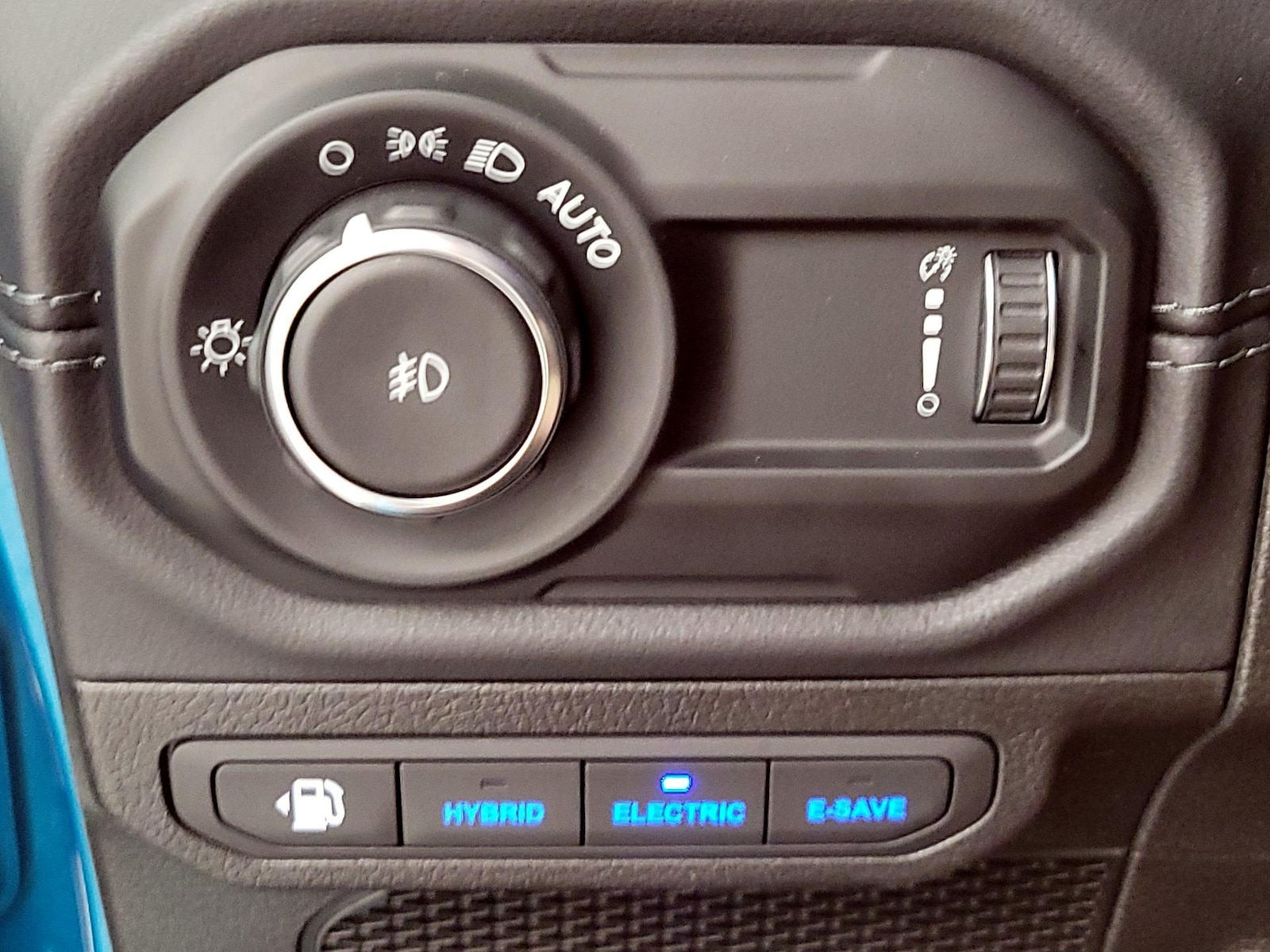 2024 Jeep Wrangler 4xe Sahara 4XE - Photo 14