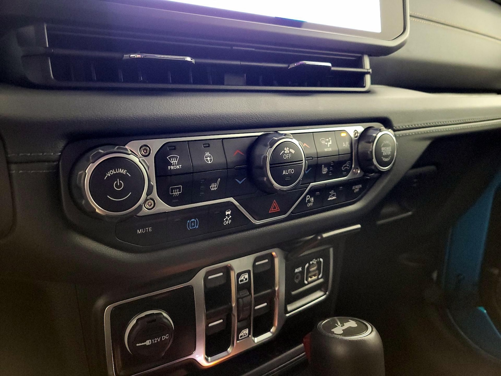 2024 Jeep Wrangler 4xe Sahara 4XE - Photo 17